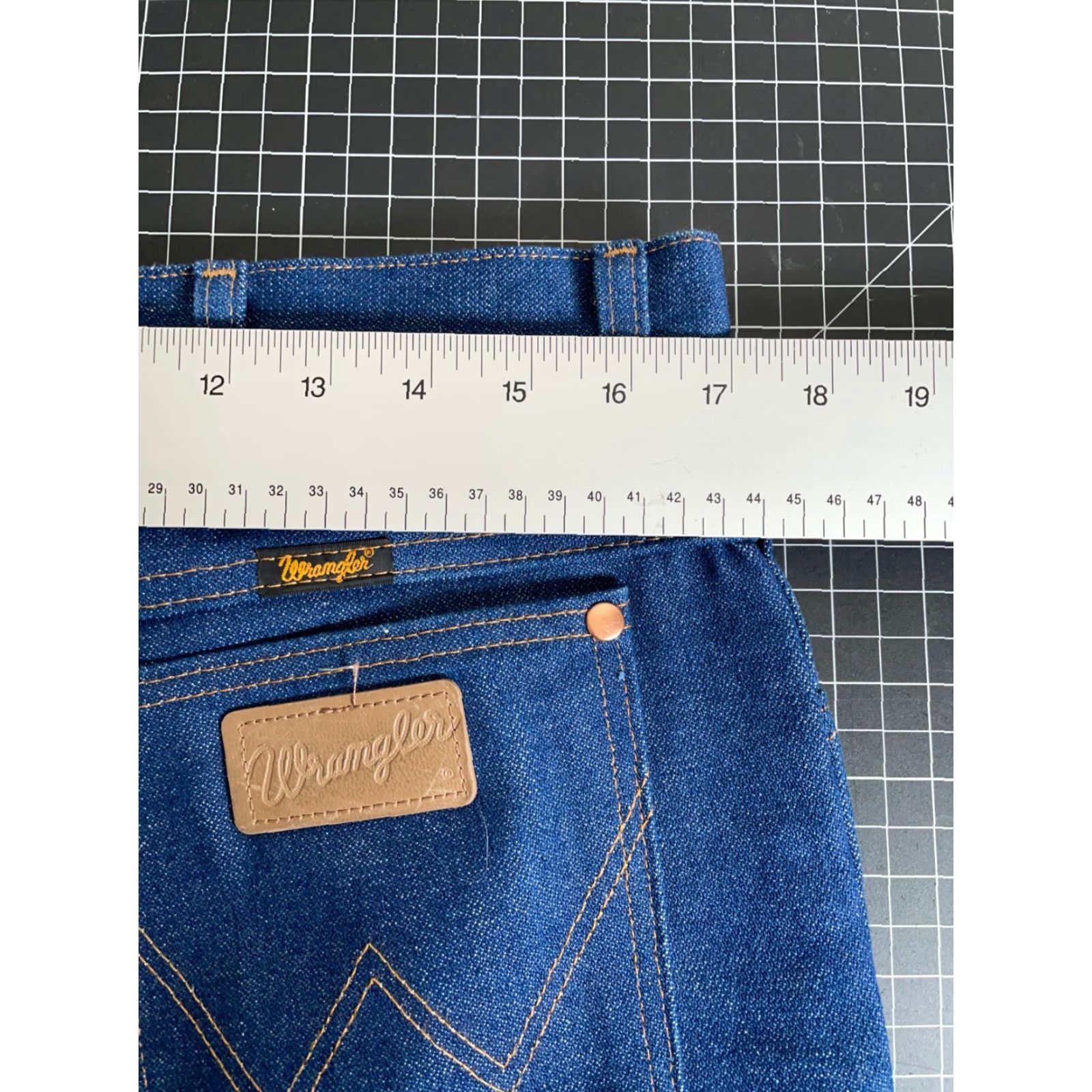 Wrangler VINTAGE Wrangler Cowboy Cut Slim Fit Jeans Men’s 34 x 28 Blue 90s Retro Western Denim Size US 32 / EU 48 - 5 Thumbnail