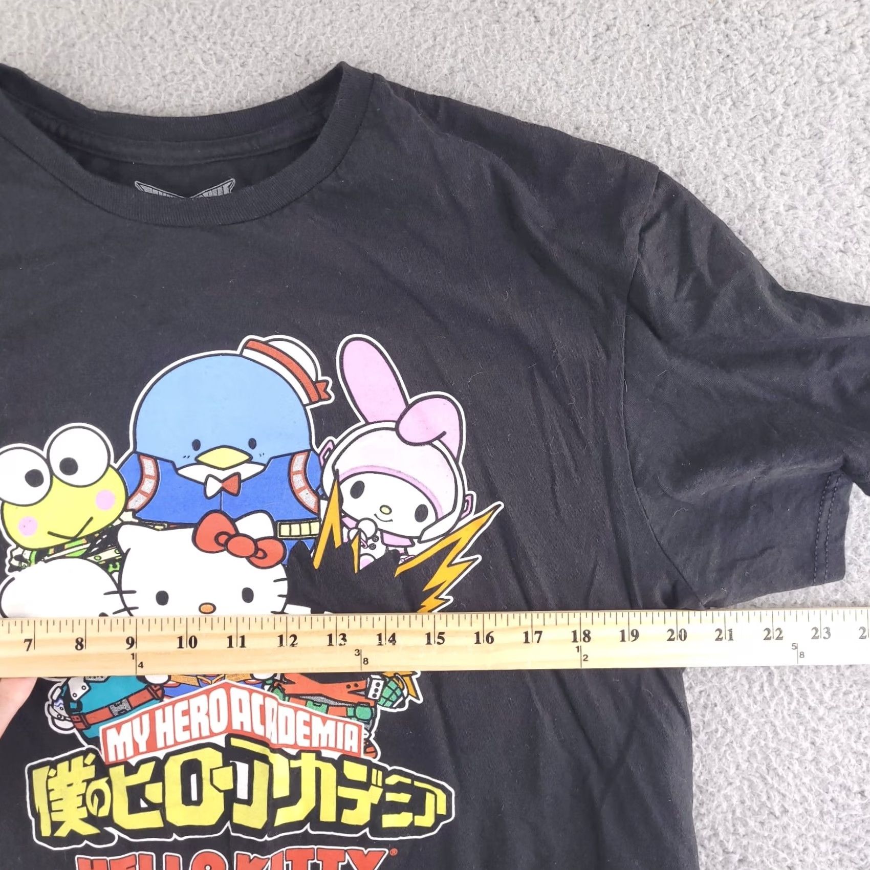 Vintage Sanrio Shirt Mens Large Black Slim Fit T-Shirt Crew Neck Hello Kitty My Hero Academia Vintage: No Size US L / EU 52-54 / 3 - 5 Thumbnail