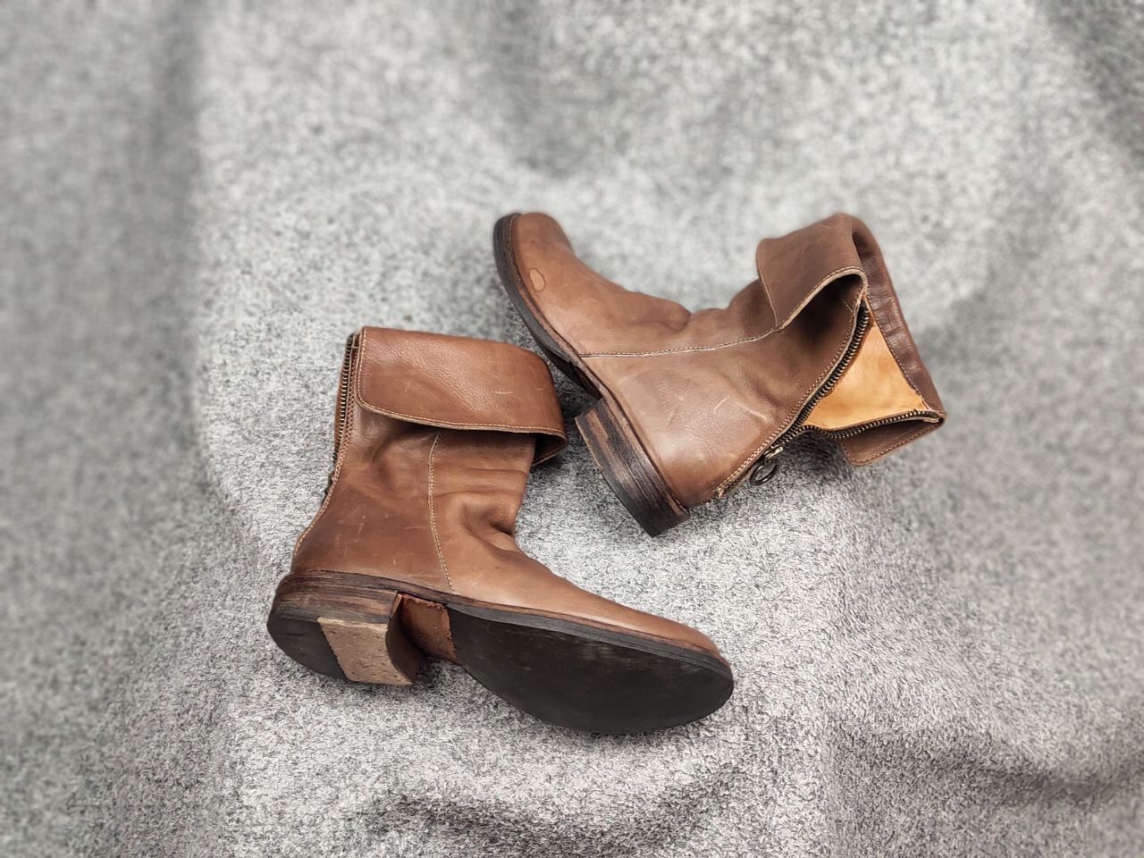 Fiorentini + Baker Fiorentini + Baker Design Ella Brown Leather Ankle Zip Boots Size US 5 / IT 35 - 20 Thumbnail