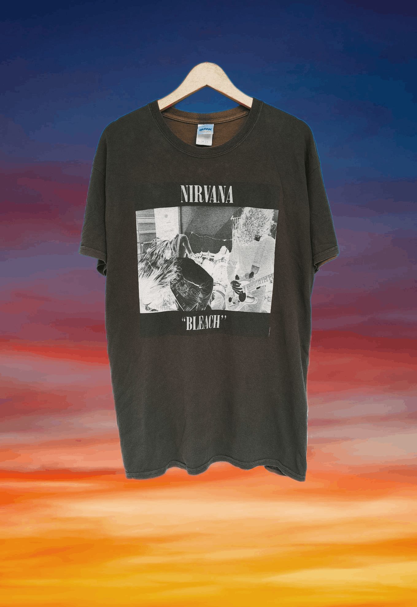 Nirvana Vintage 00s NIRVANA Bleach 2009 t-shirt Size US L / EU 52-54 / 3 - 1 Thumbnail