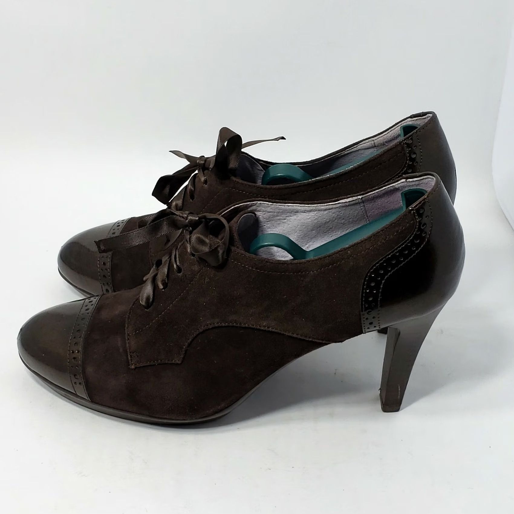 Johnston & Murphy Johnston & Murphy brown lace-up pumps heels Suede Cap Toe Booties Size 8.5M Size ONE SIZE - 4 Thumbnail