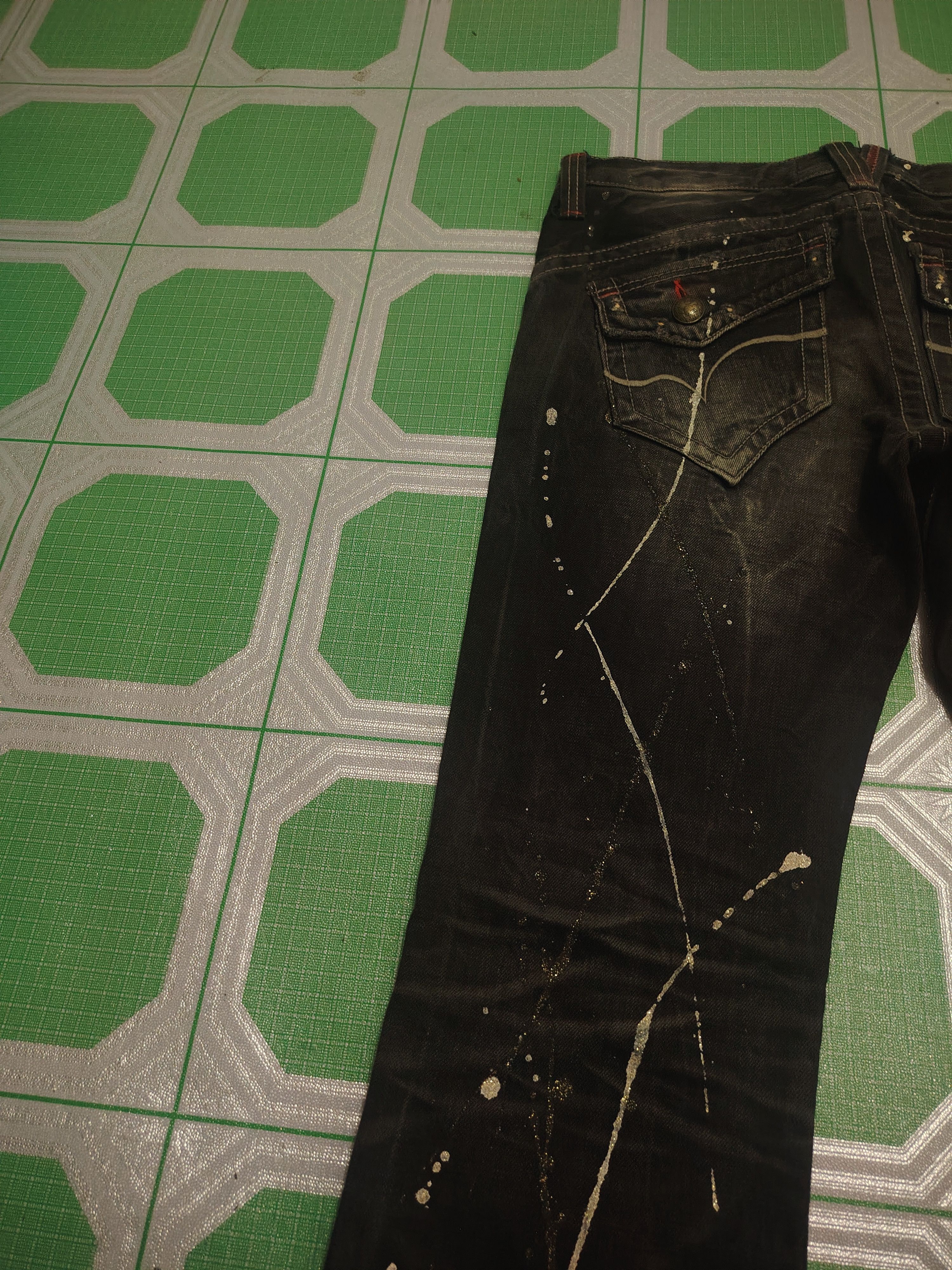 Yasuyuki Ishii Japan Lagust Painted Bead Pattern Distres Jeans Flared Jeans Size US 32 / EU 48 - 19 Thumbnail