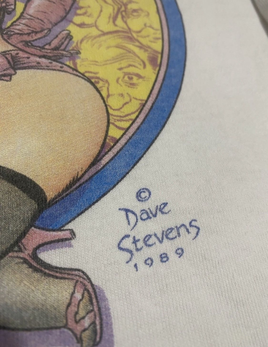 Vintage Vintage raphitti rare portreit dave stevens bettie page 80s Size US L / EU 52-54 / 3 - 6 Thumbnail