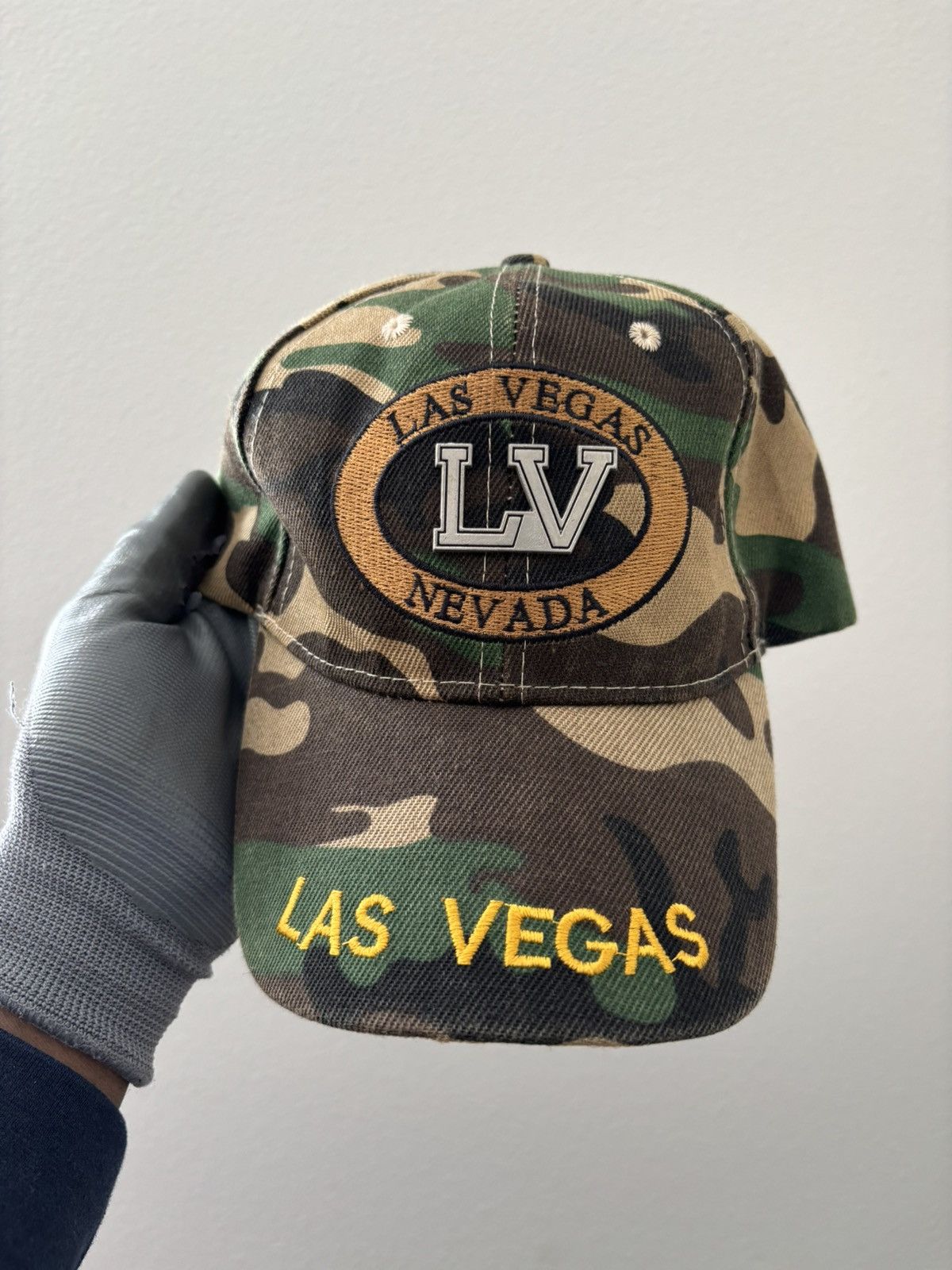 Vintage Las Vegas Camo Hat Size ONE SIZE - 2 Thumbnail