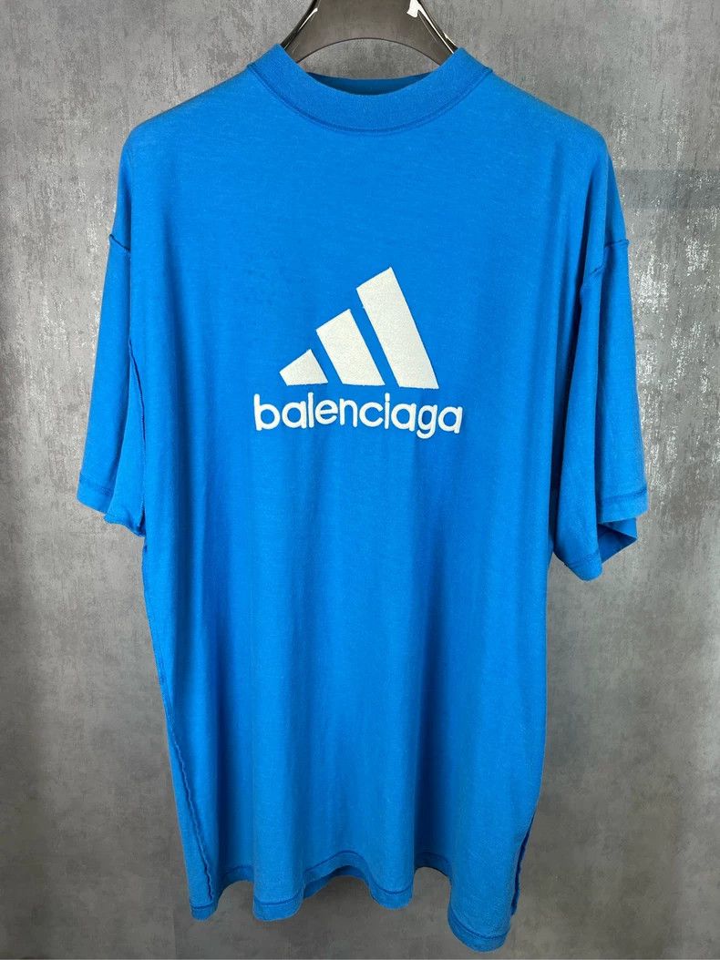Balenciaga Balenciaga ADIDAS Co-branded Reversible Short Sleeves Size US M / EU 48-50 / 2 - 1 Thumbnail