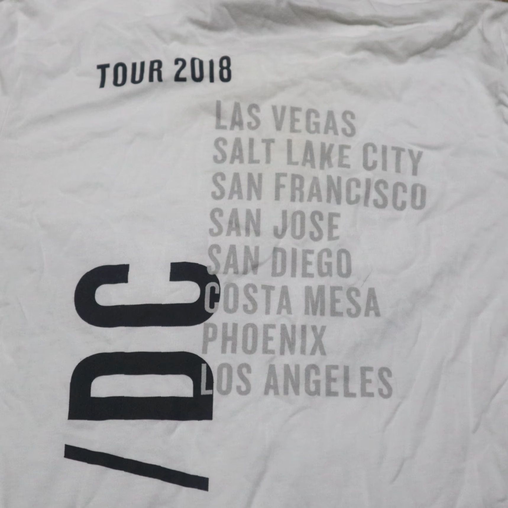 Vintage LM/DC 2018 Tour Tee T-Shirt Double Sided White Adult Size S Small Shirt Unisex Adults Punk 90s Size US S / EU 44-46 / 1 - 8 Thumbnail