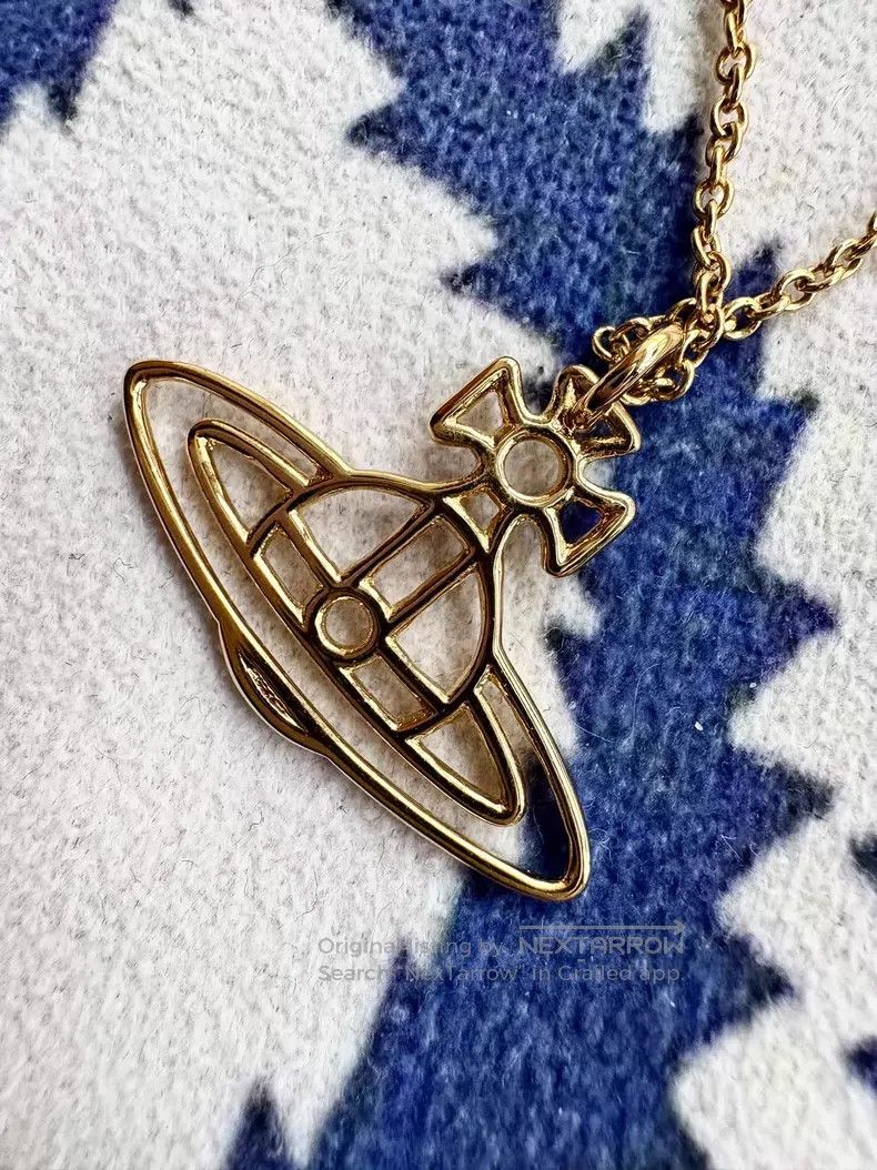 Vivienne Westwood Vivienne Westwood Golden Flat Hollow Saturn Necklace Size ONE SIZE - 3 Thumbnail