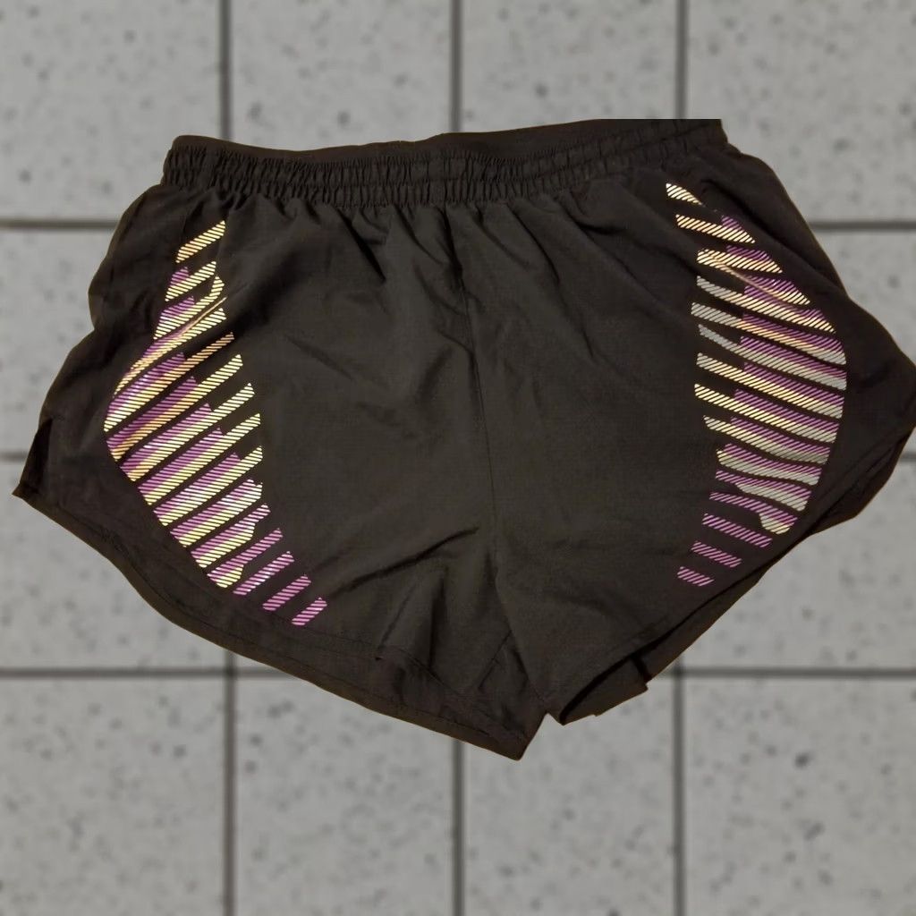 Nike Nike Shorts Women S Black Athletic Gym Workout Size 28" / US 6 / IT 42 - 1 Thumbnail