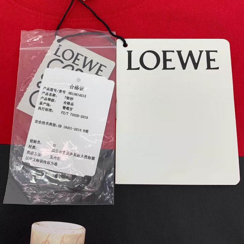 Loewe Loewe Red ceramic photographic printed cotton round neck s Size S / US 4 / IT 40 - 6 Thumbnail