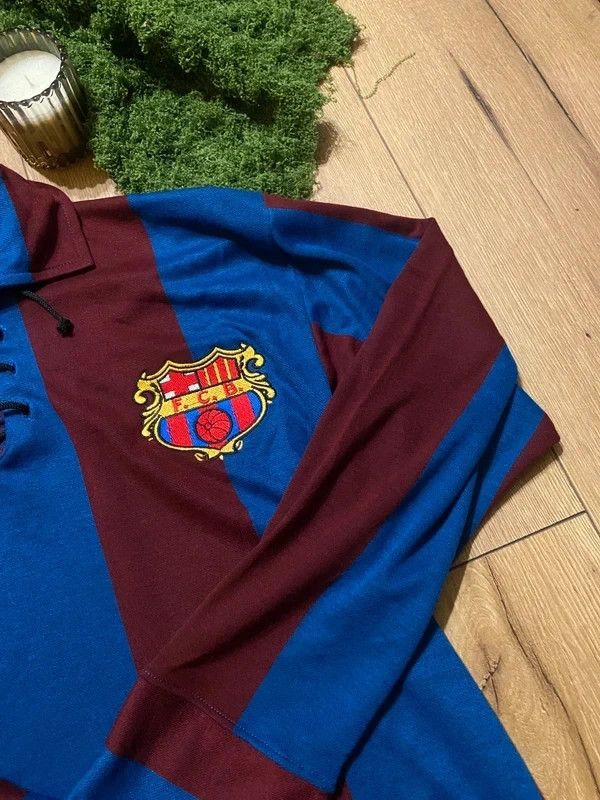 Other FC Barcelona 1920 Jersey Edition Socios 2005 Official Size US L / EU 52-54 / 3 - 3 Thumbnail