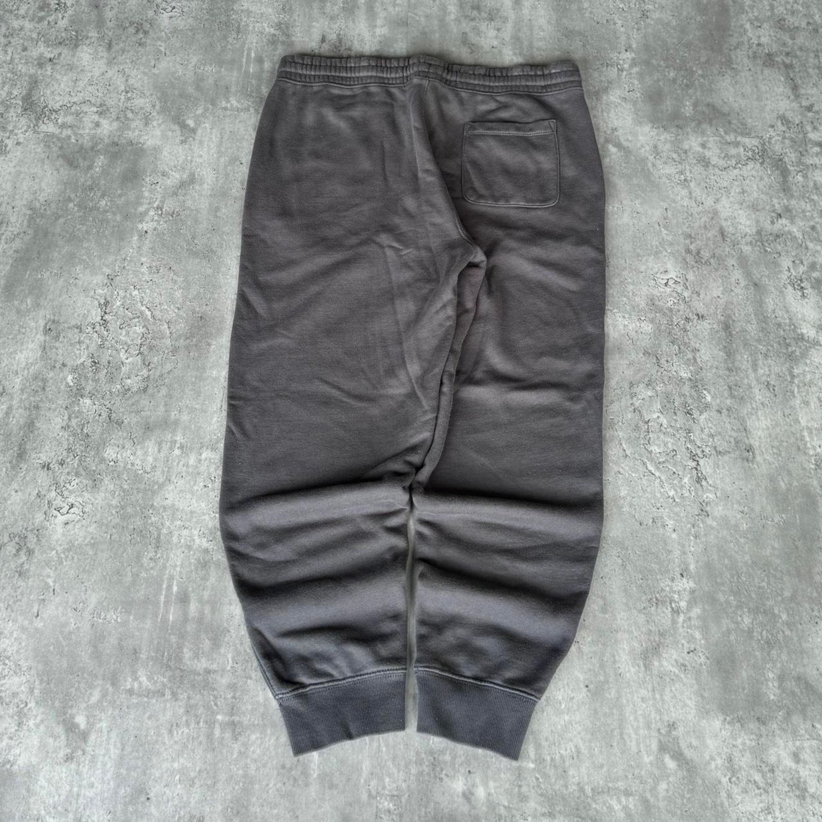 Japanese Brand × Old Navy Vintage Y2K Old Navy Faded Grey Baggy Jogger Sweatpants Size US 38 / EU 54 - 2 Thumbnail
