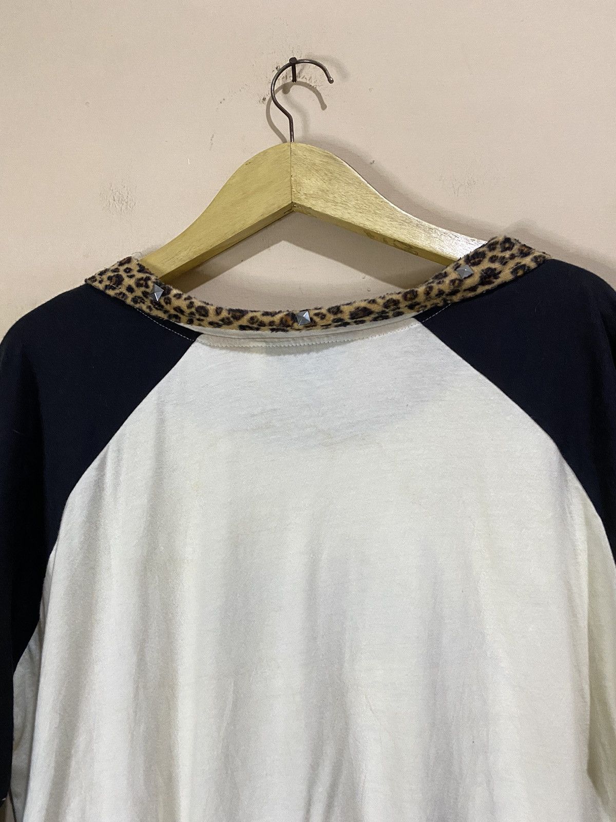 Beauty Beast Y2K RGY Japan Mighty Lion With Leopard Neck Long Sleeve Size M / US 6-8 / IT 42-44 - 12 Thumbnail