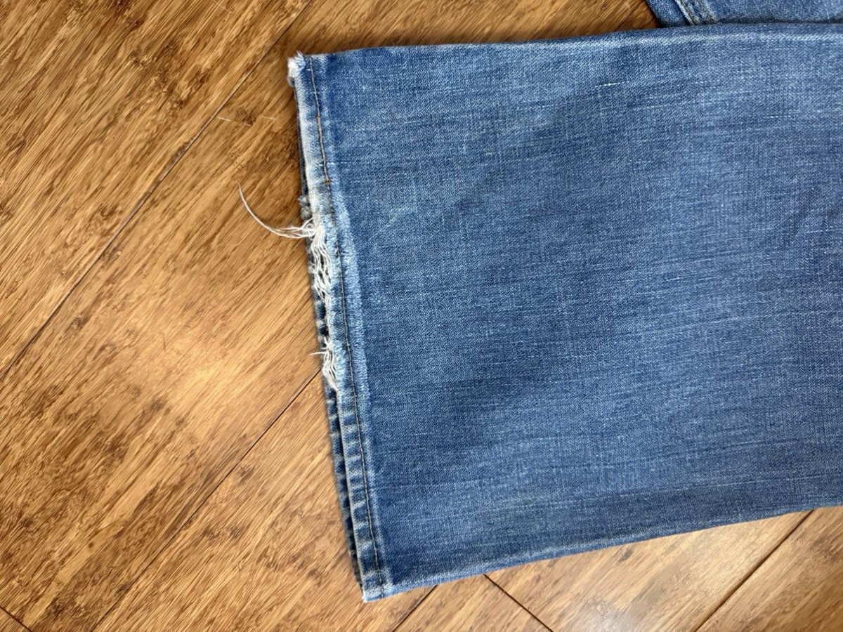 Wrangler Wrangler Vintage Bellbottom Blue Jeans Size US 32 / EU 48 - 9 Thumbnail