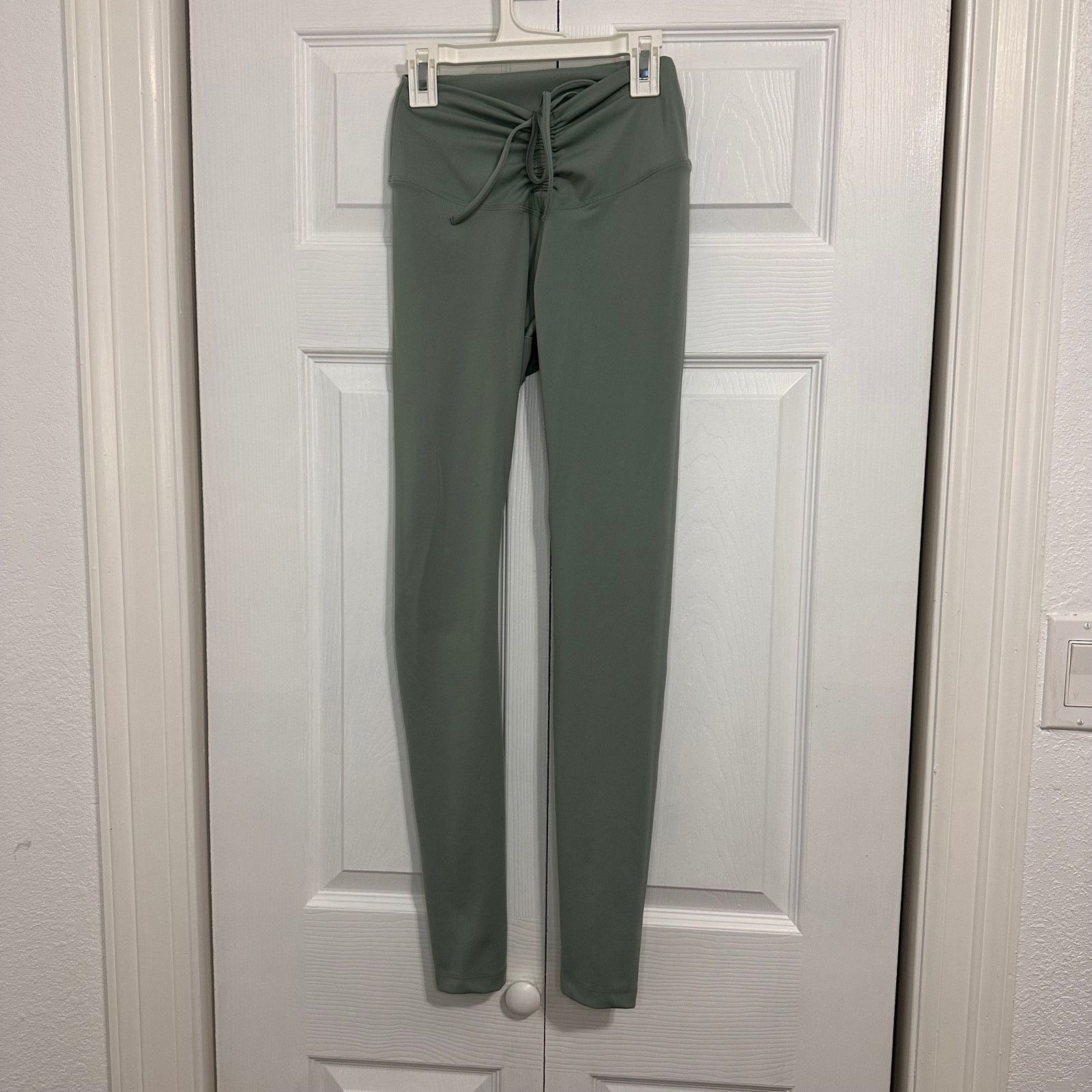 Victoria's Secret PINK Leggings Size XS Iceberg Green Size 26" / US 2 / IT 38 - 1 Thumbnail