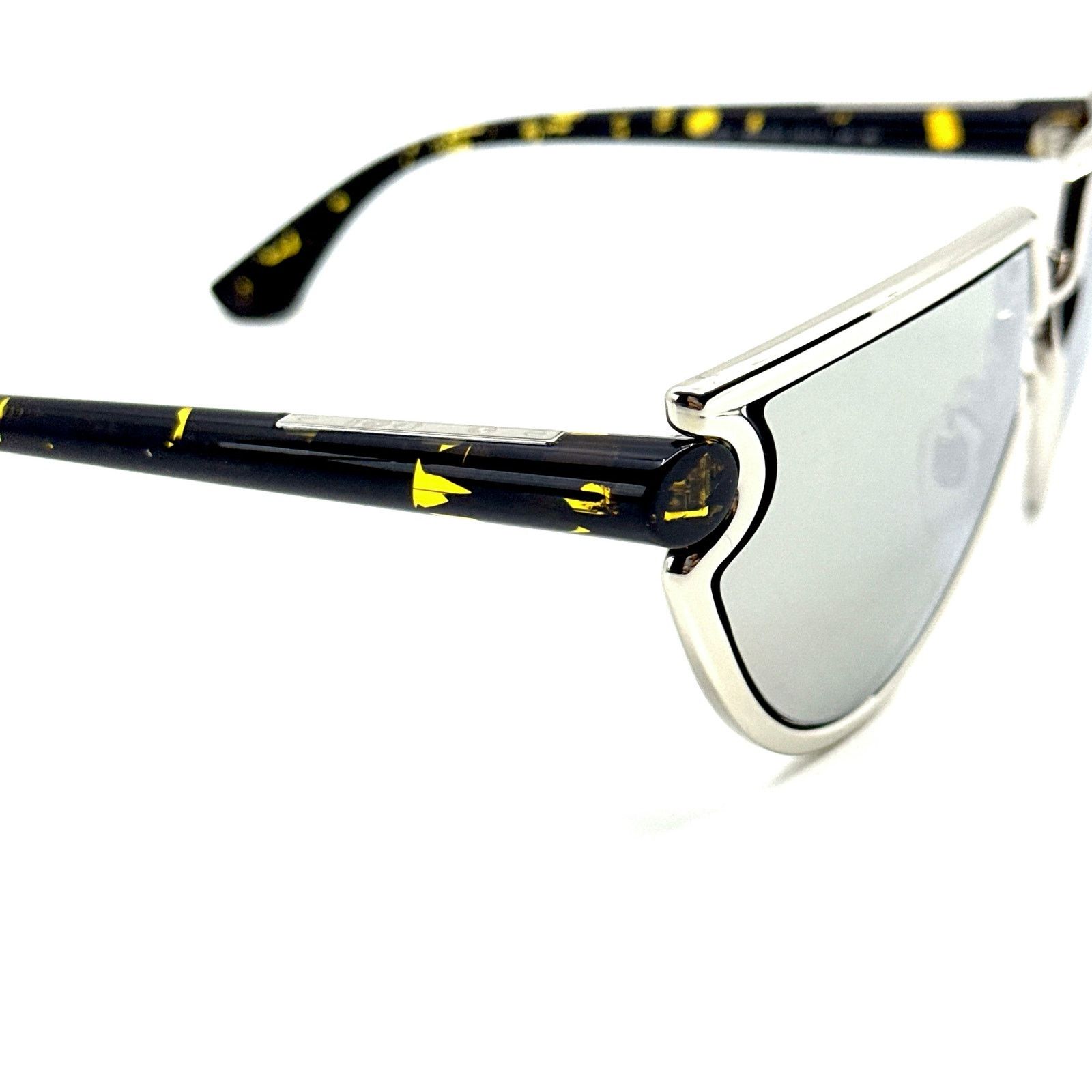 Burberry New, BURBERRY Sunglasses B3152 1005/6G Authentic Size ONE SIZE - 6 Thumbnail