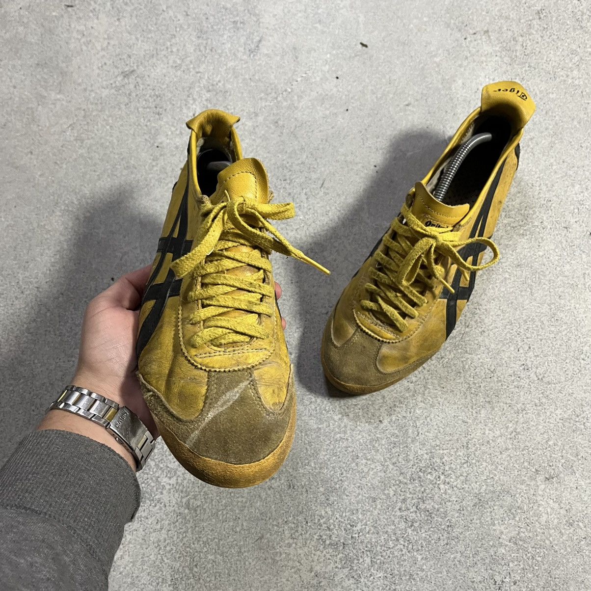 Asics Asics Onitsuka Tiger Mexico 66 Kill Bill Sneakers Size US 9 / EU 42 - 2 Thumbnail