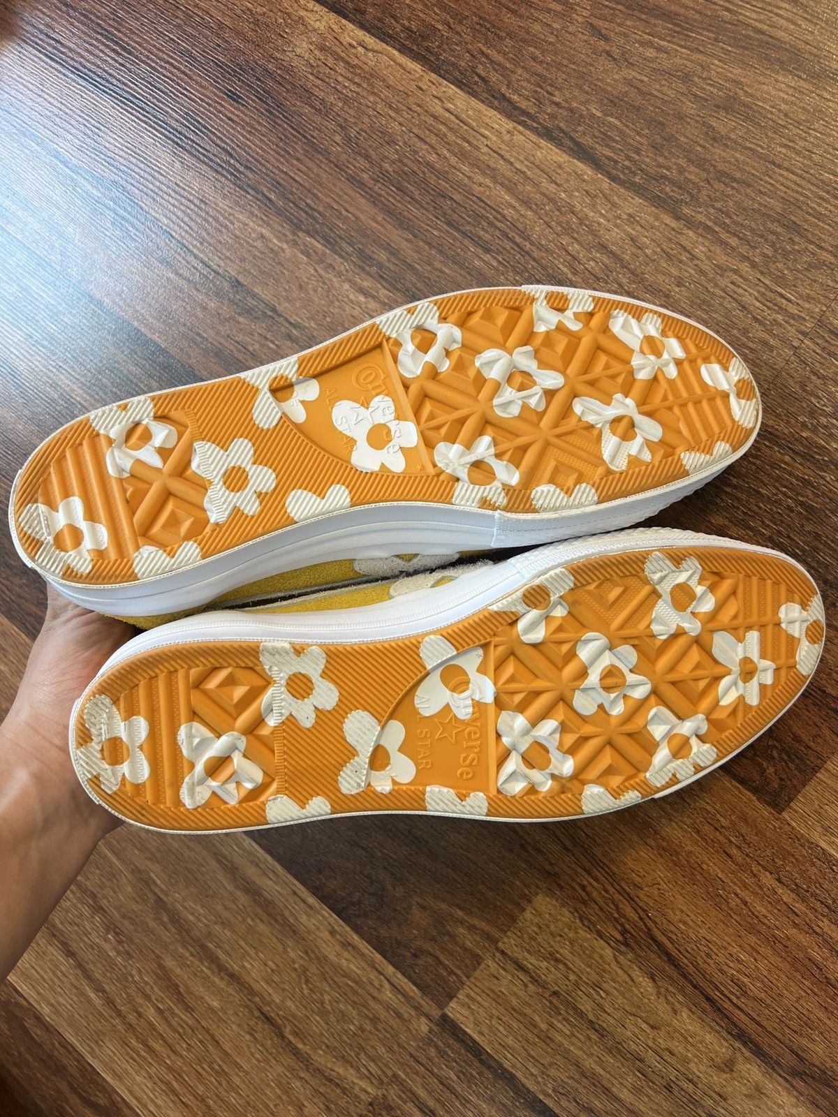 Converse × Golf Wang × Golf le Fleur le FLEUR* Solar Yellow converse Size US 9.5 / EU 42-43 - 2 Thumbnail