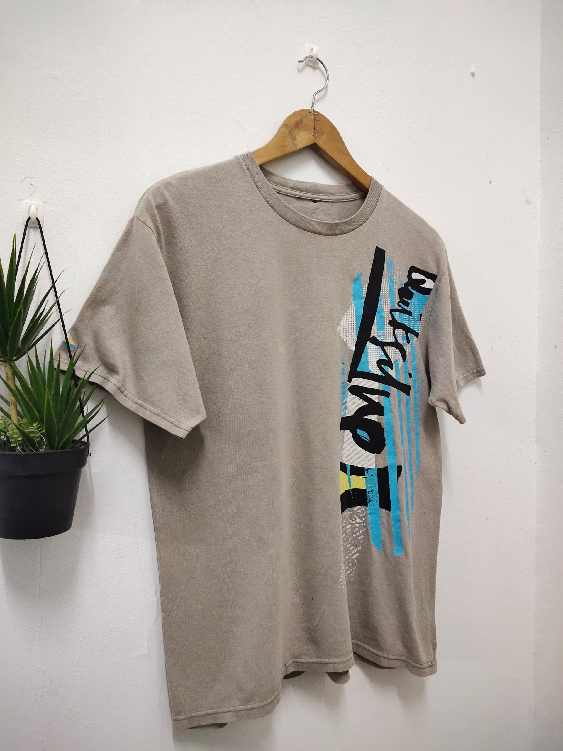 Quicksilver Vintage 90s Quicksilver Grafiitti design surfwear t shirt Size US M / EU 48-50 / 2 - 5 Thumbnail