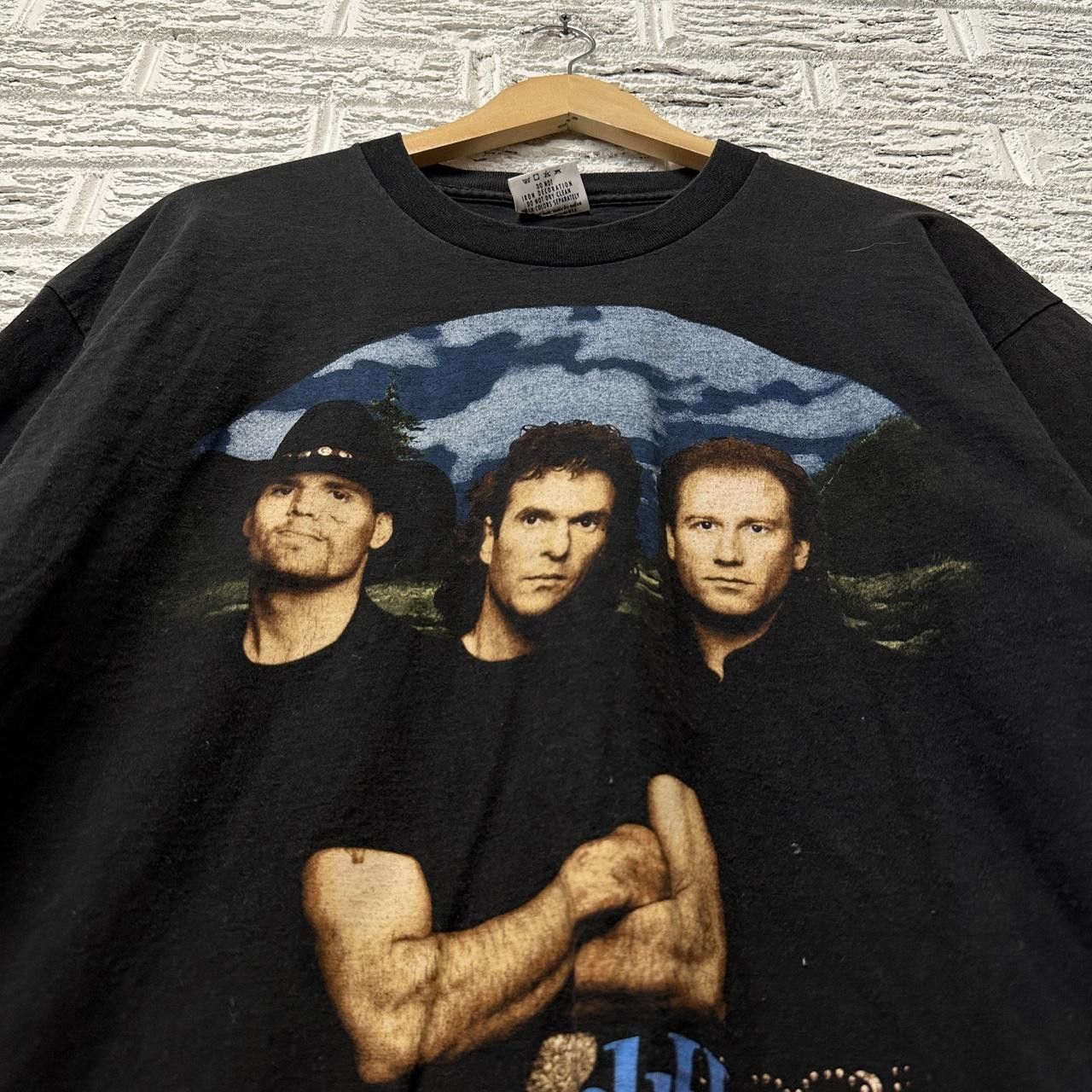 Vintage Vintage 1995 Blackhawk Band Tour Shirt XL Size US XL / EU 56 / 4 - 1 Thumbnail
