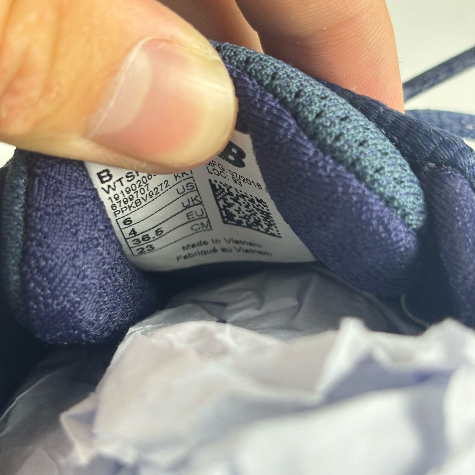 New Balance New Balance Summit Q.O.M. Gore-tex Trail Shoes Womens 6 NEW Size US 6 / IT 36 - 7 Thumbnail
