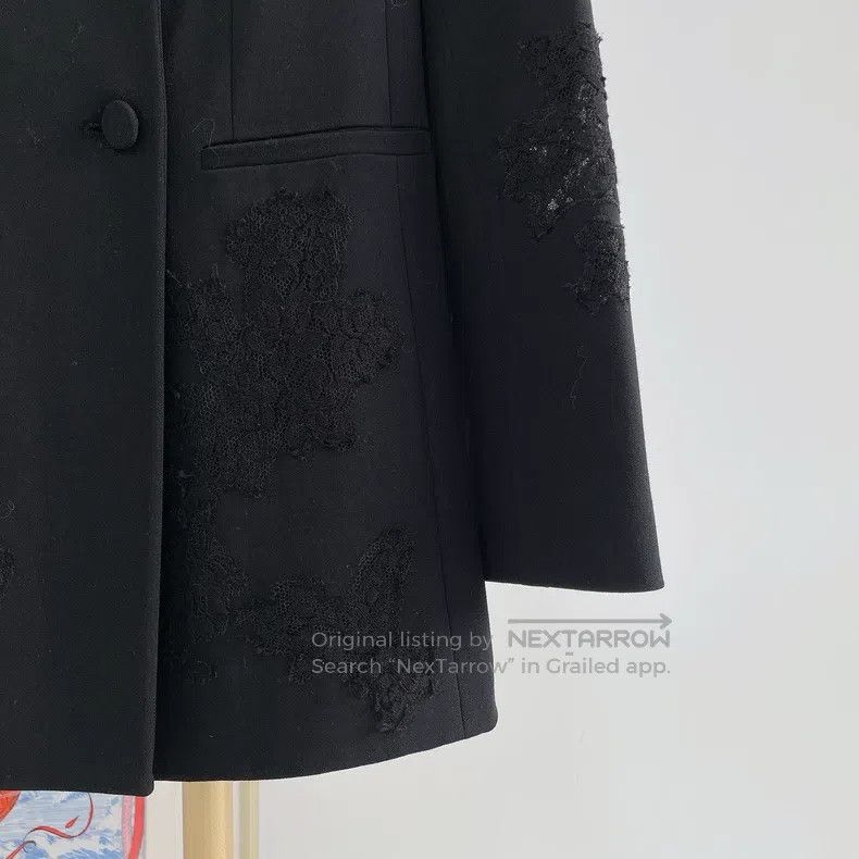 Valentino Valentino Black lace blazer Size S / US 4 / IT 40 - 4 Thumbnail