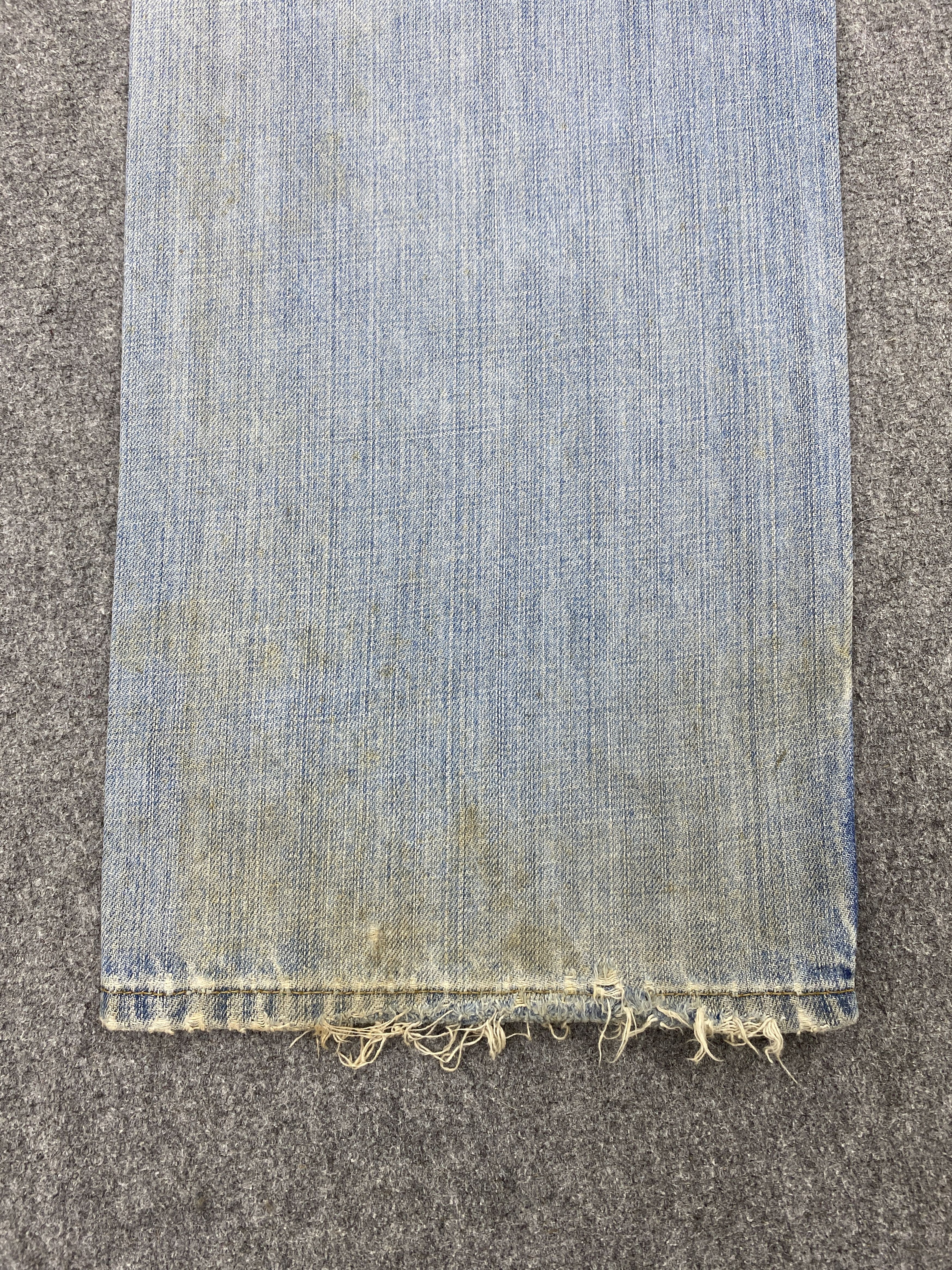 Levi's × Vintage Distressed Vintage Levis 569 Faded Blue Jeans Size US 33 - 17 Thumbnail
