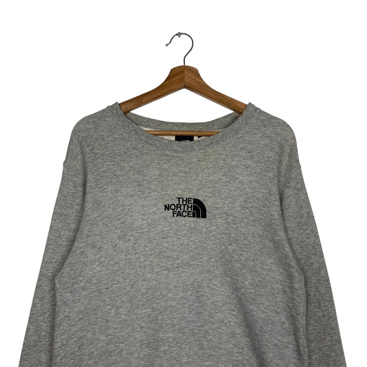 The North Face THE NORTH FACE Embroidery Center Logo Sweatshirt #1898-C83 Size US S / EU 44-46 / 1 - 2 Thumbnail