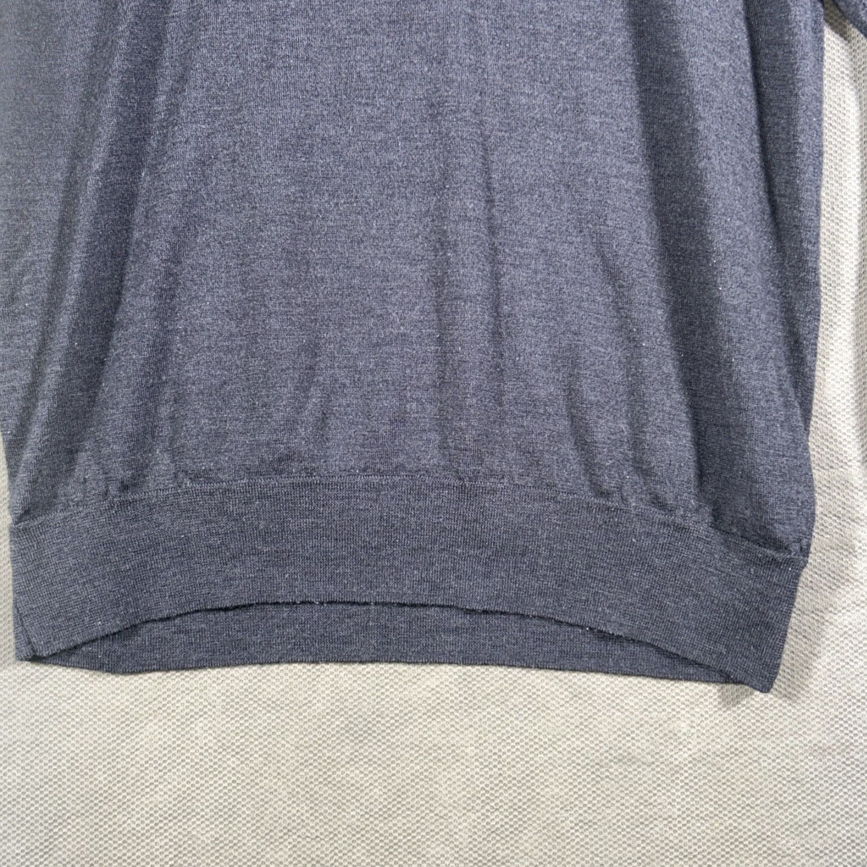 Brooks Brothers Brooks Brothers Mens 2XL Merino Wool Knit Long Sleeve Lightweight Sweater Gray Size US XXL / EU 58 / 5 - 4 Thumbnail
