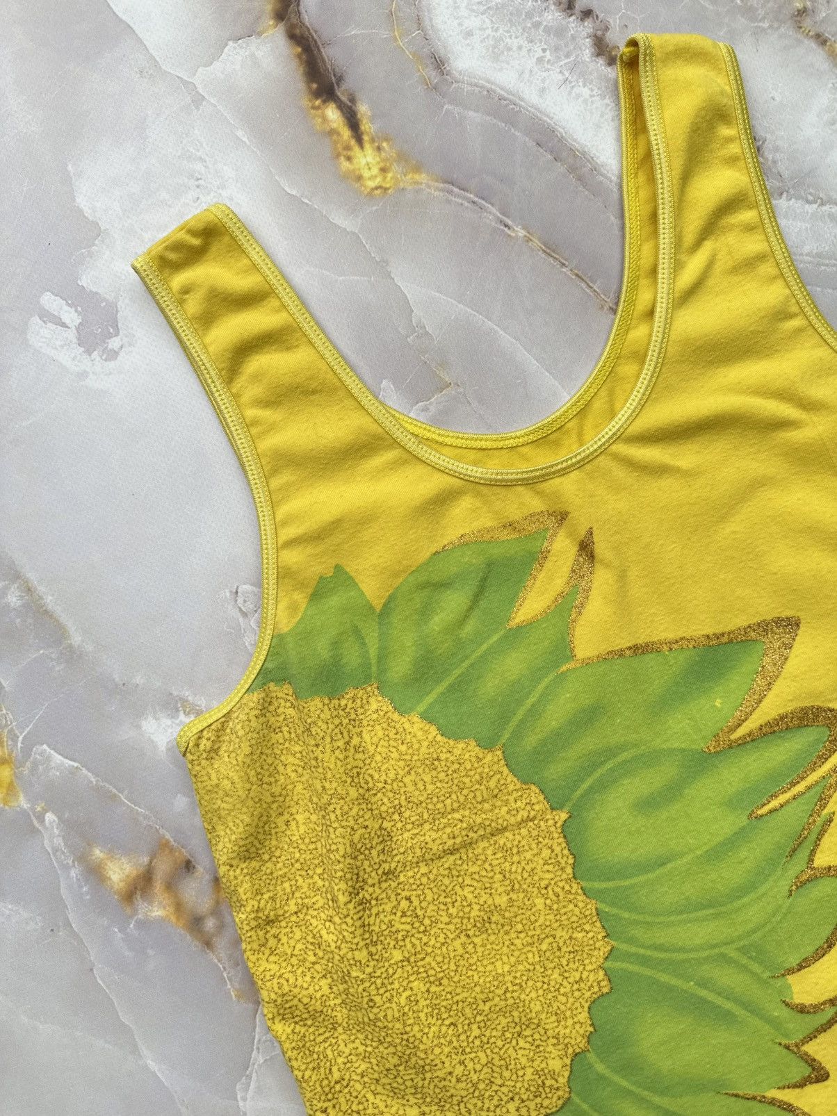 Japanese Brand Vintage Tank Top Size XS / US 0-2 / IT 36-38 - 2 Thumbnail