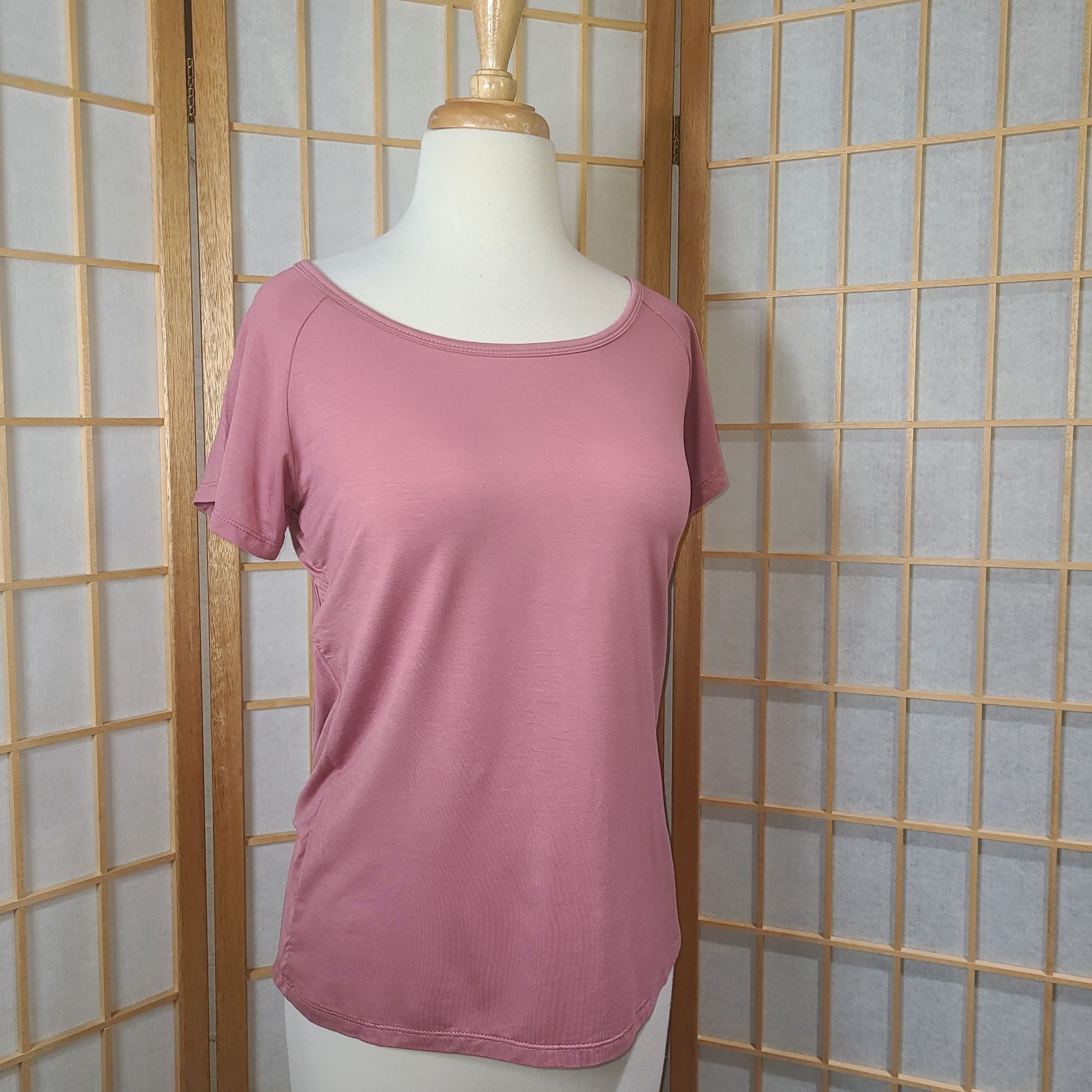 Other NWT The Free Yoga Sm Open Back Top Size S / US 4 / IT 40 - 9 Thumbnail