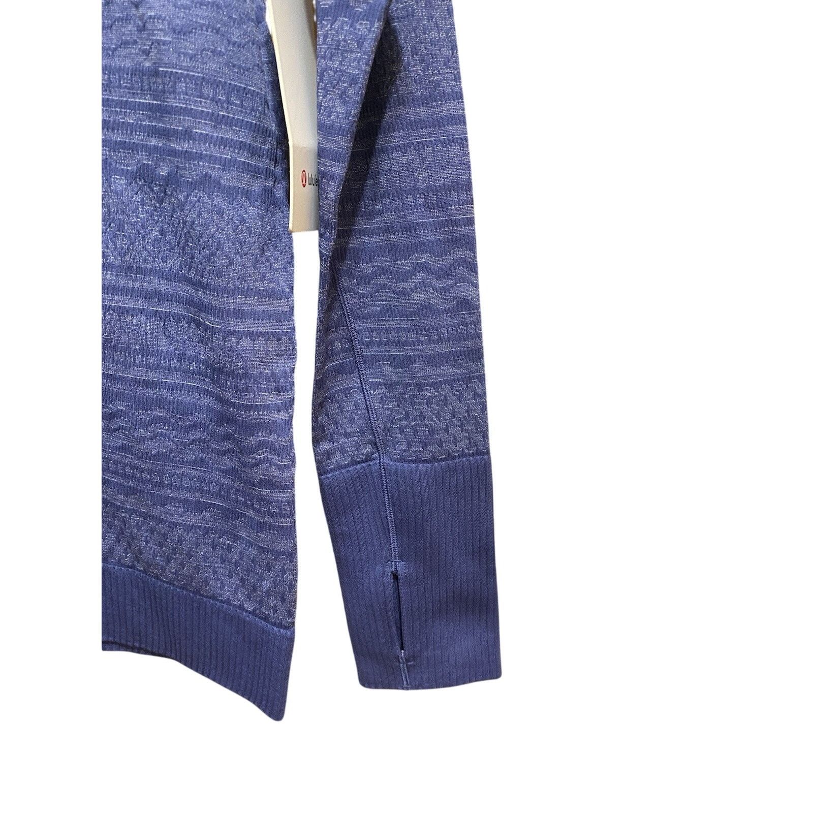 Lululemon Lululemon long sleeve hood blue loose workout NWT sz 8 Size M / US 6-8 / IT 42-44 - 3 Thumbnail
