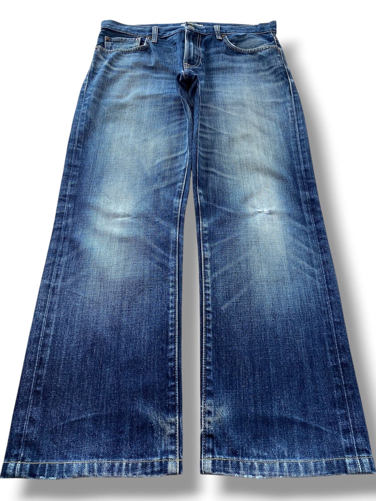 Uniqlo Uniqlo Faded Wash Whiskered Style Baggy Jeans Size US 34 / EU 50 - 1 Thumbnail