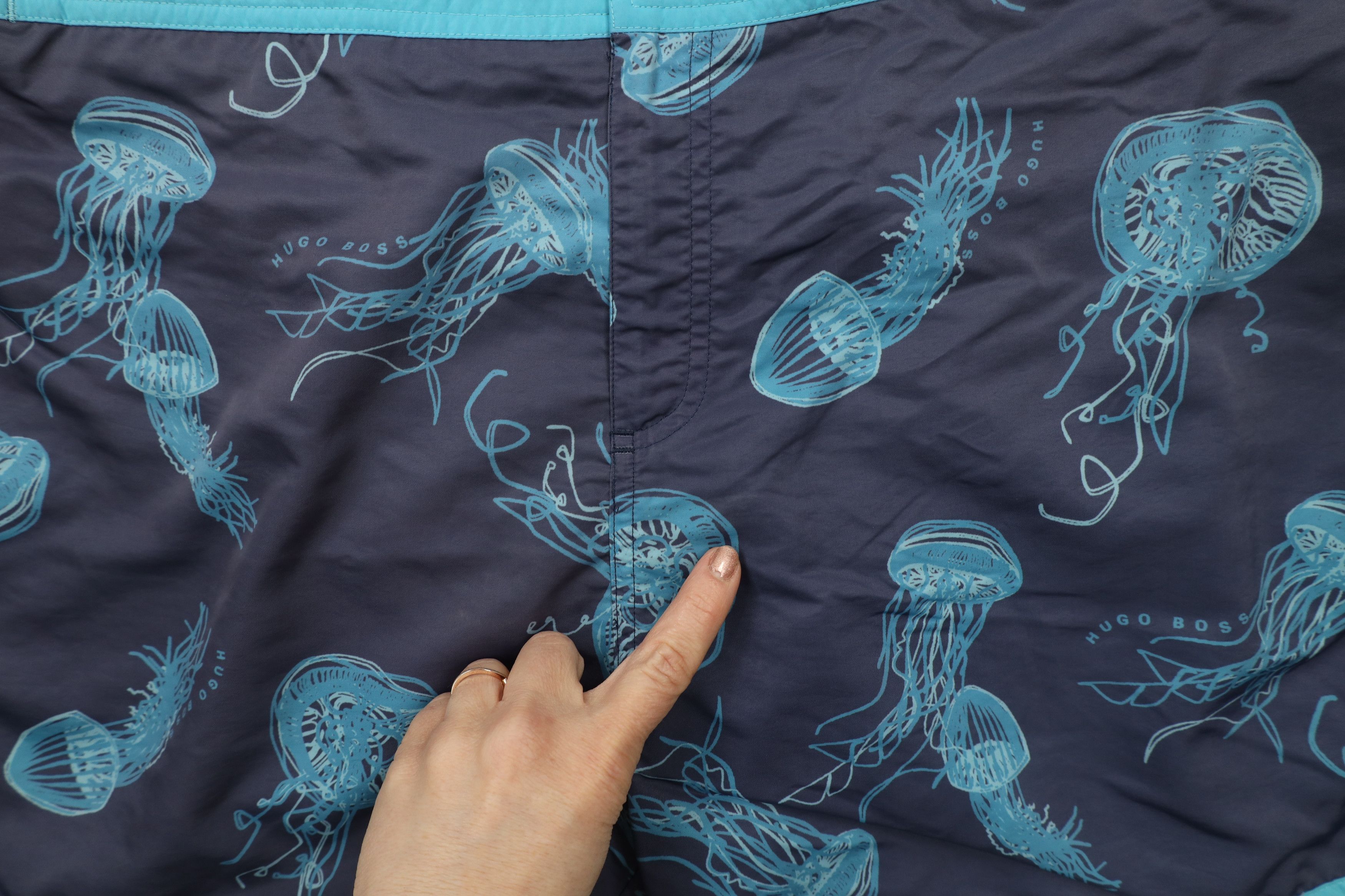 Hugo Boss × Vintage Hugo Boss All Over Print Above Knee Lined Swim Trunks Shorts Size US 36 / EU 52 - 5 Thumbnail