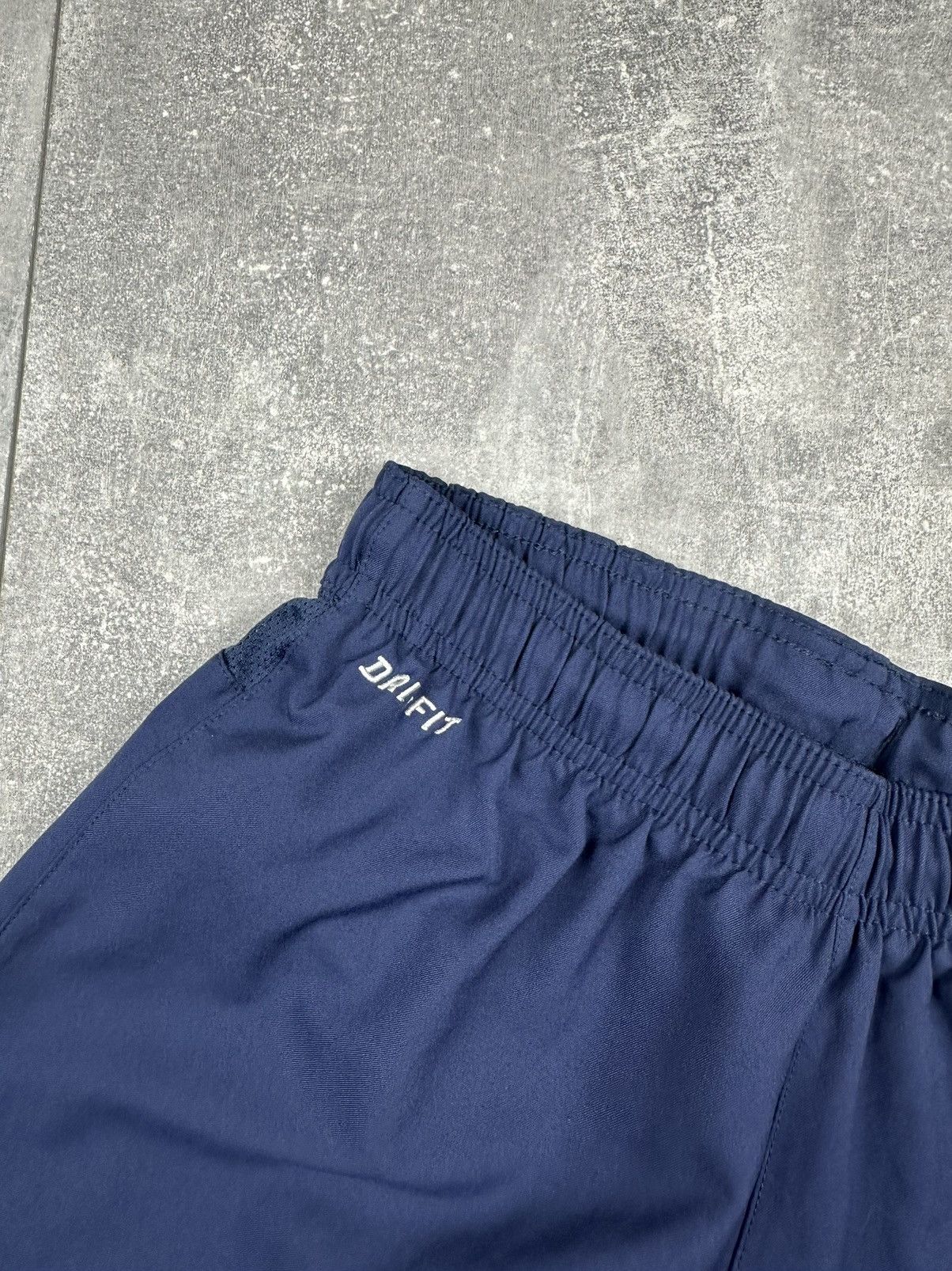 Nike Nike Barcelona Fc Soccer Football Shorts Size US 30 / EU 46 - 6 Thumbnail