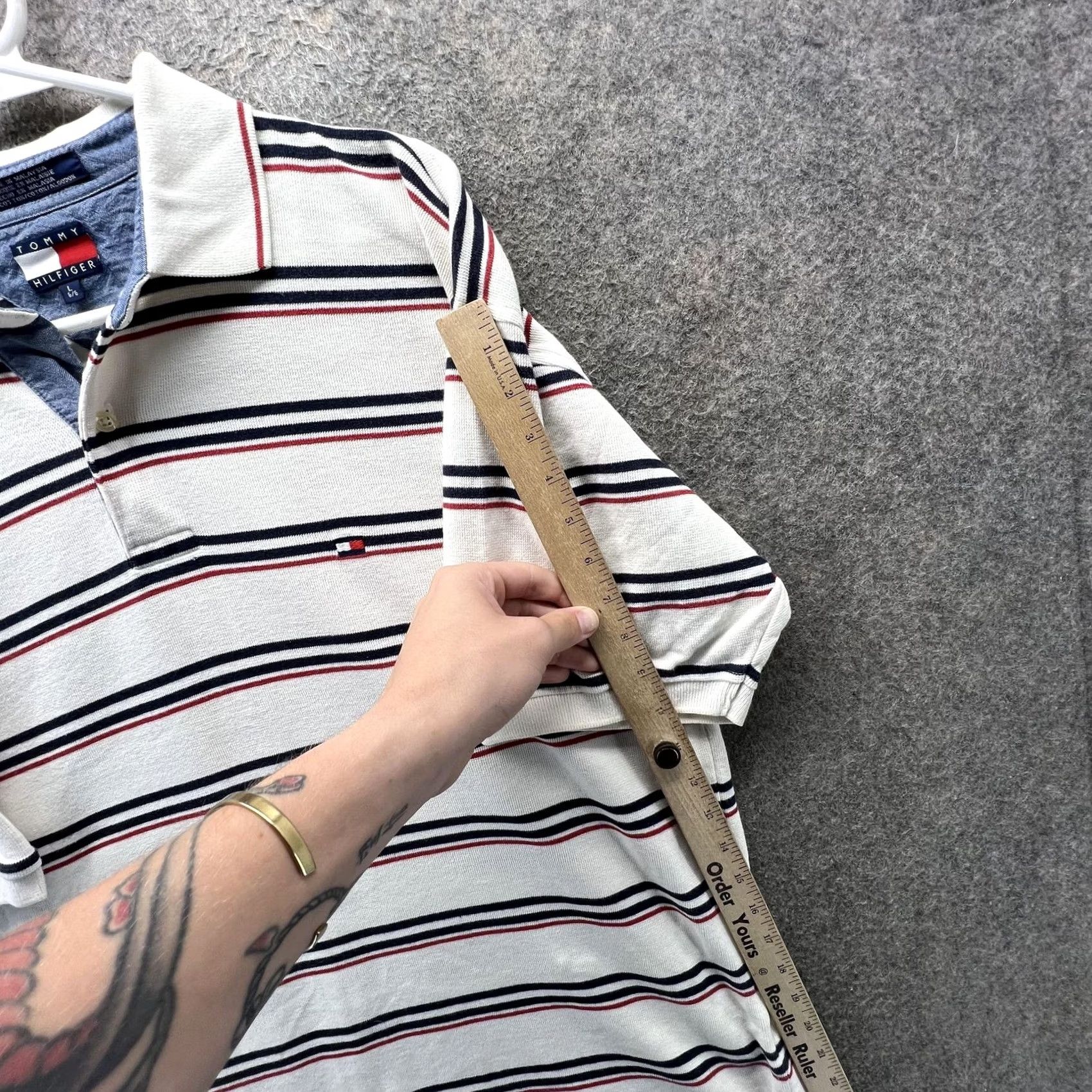 Tommy Hilfiger Tommy Hilfiger Polo Shirt Mens L White Stripe Chambray Collar Short Sleeve Size US L / EU 52-54 / 3 - 7 Thumbnail