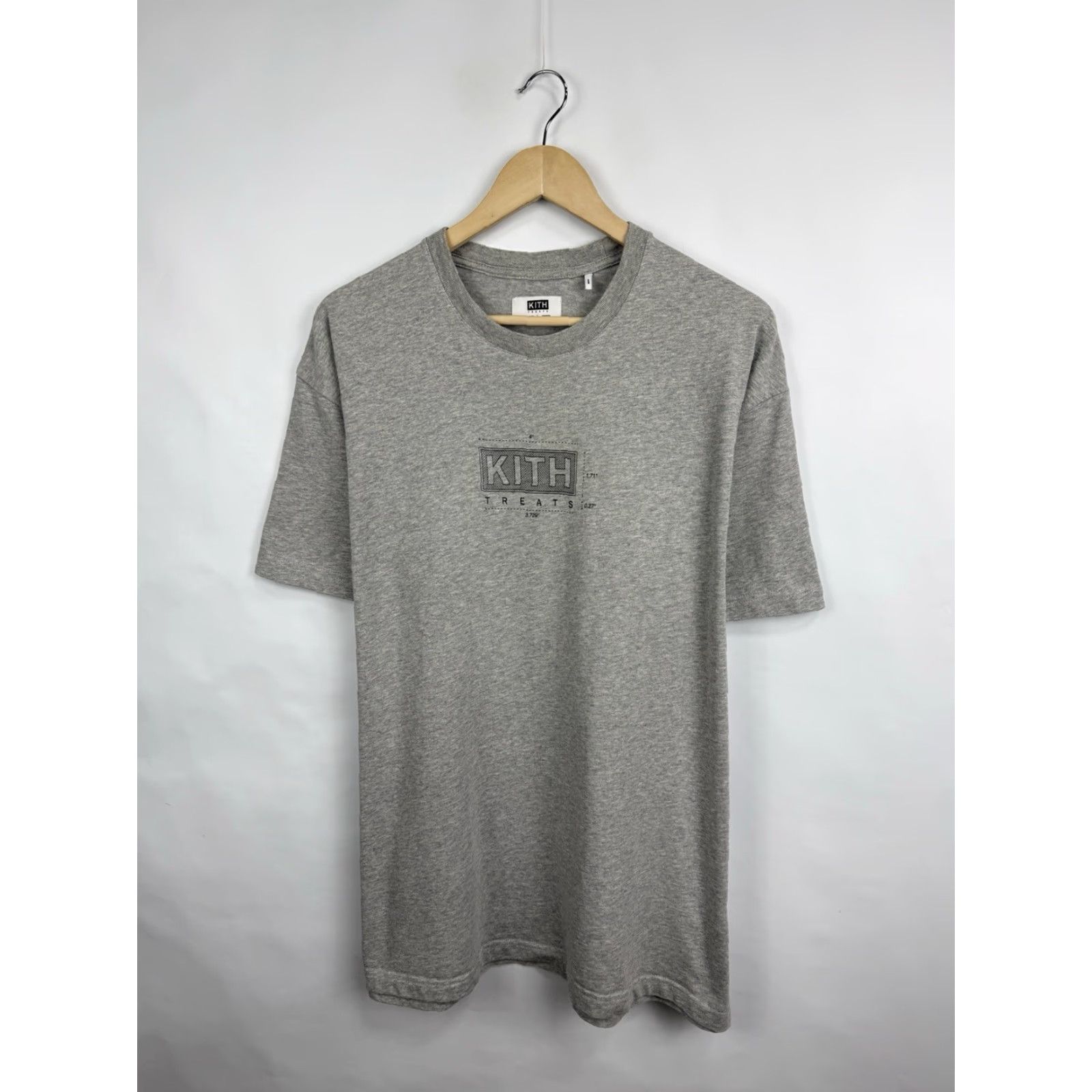 Kith Kith Treats Blueprint T-Shirt Retro Y2K L Gray Mens Shirt, KITH, Size L, 90s, Vintage, Regular, T-Shirt, Gray, Retro, Hype Size US L / EU 52-54 / 3 - 3 Thumbnail