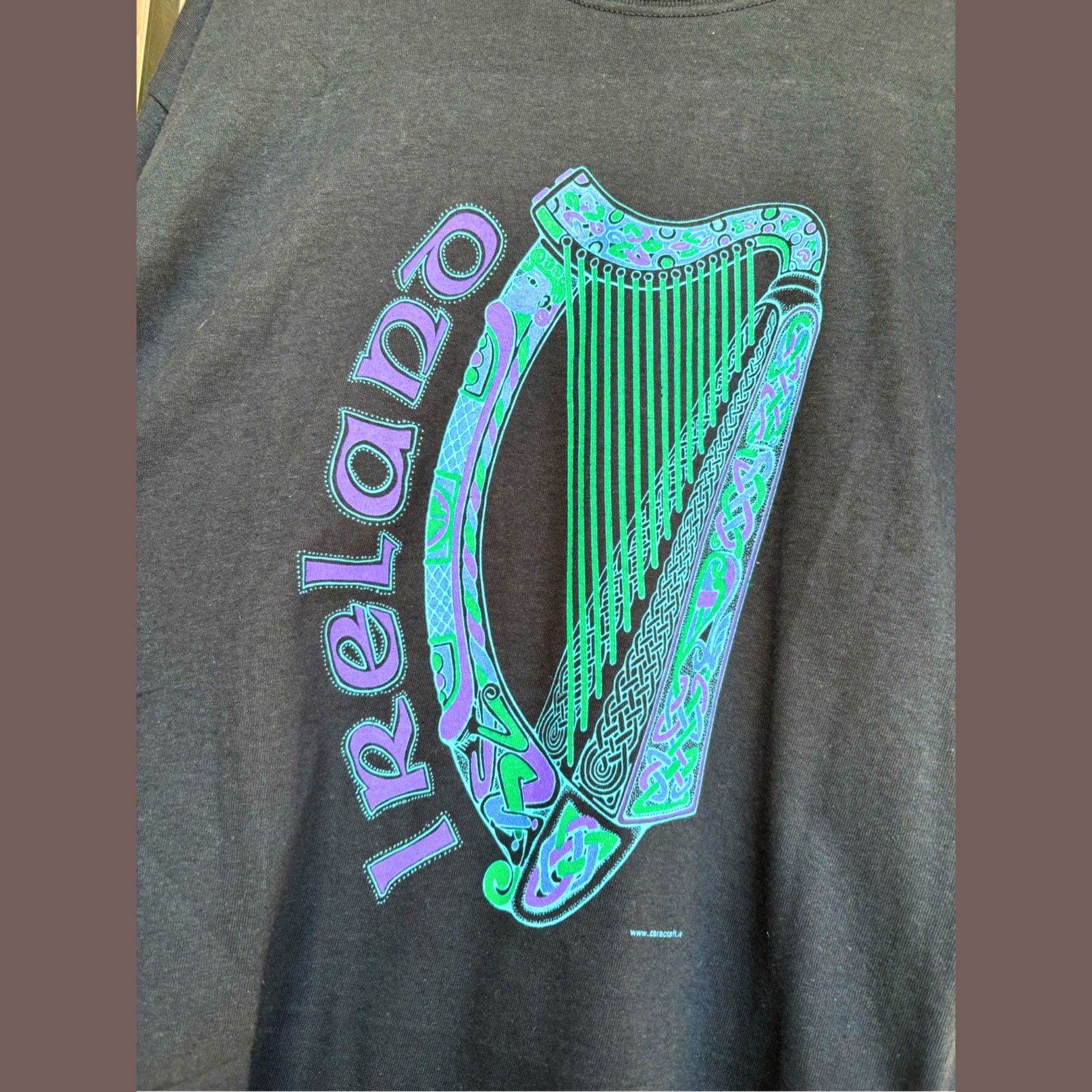 Vintage VTG Ireland Tee | Neon Harp Graphic | Screen Stars 90s Size US L / EU 52-54 / 3 - 3 Thumbnail