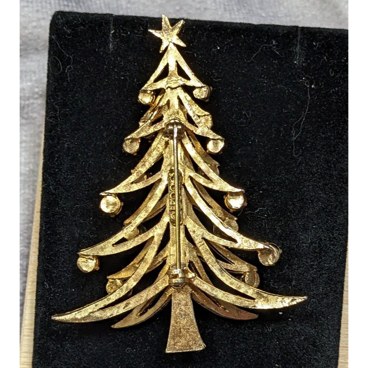 Brooks Vintage HTF Brooks Gemmed Gold Tone Christmas Tree Brooch Size ONE SIZE - 4 Thumbnail
