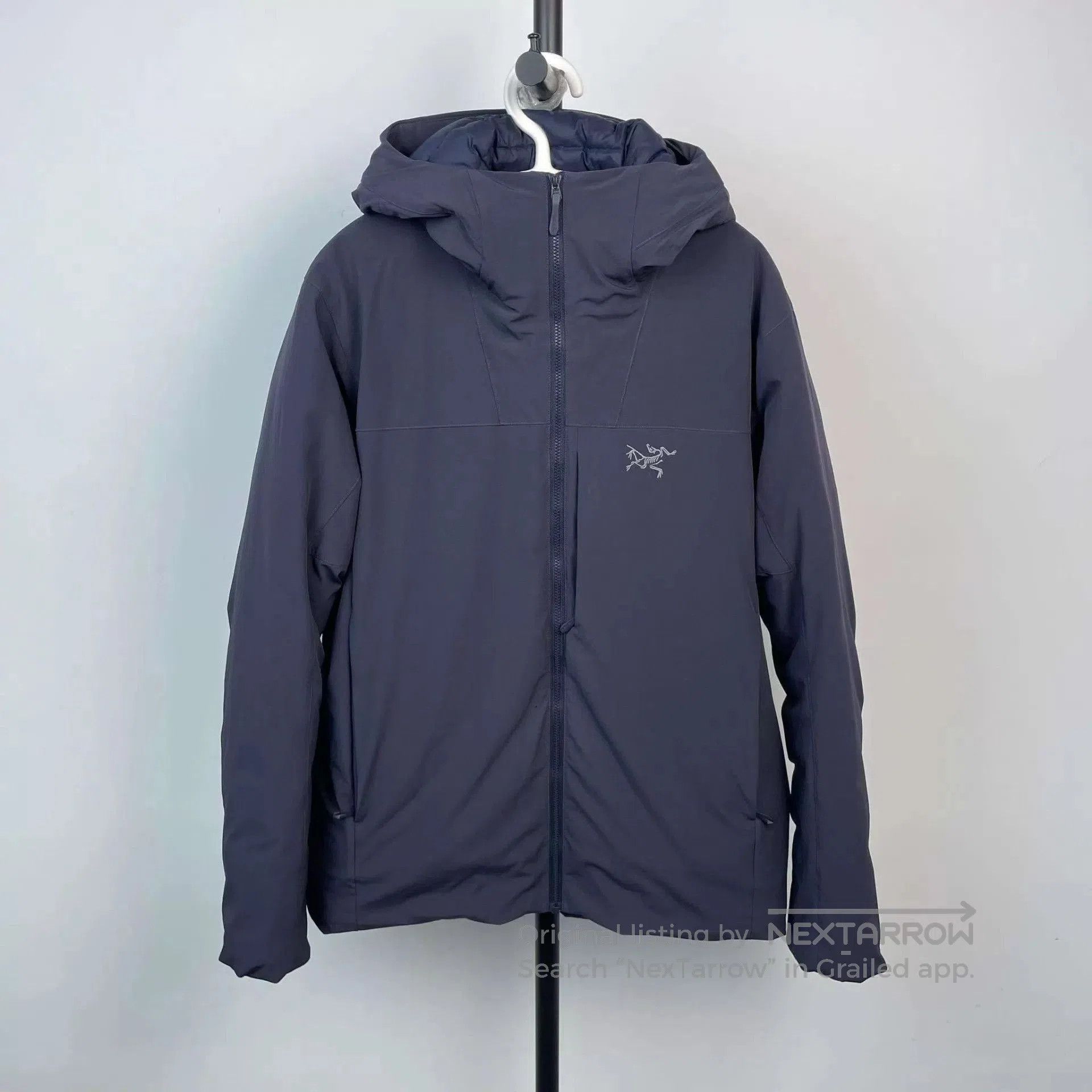 Arc'teryx Black Hooded Padded Jacket Size S. Size US S / EU 44-46 / 1 - 1 Thumbnail