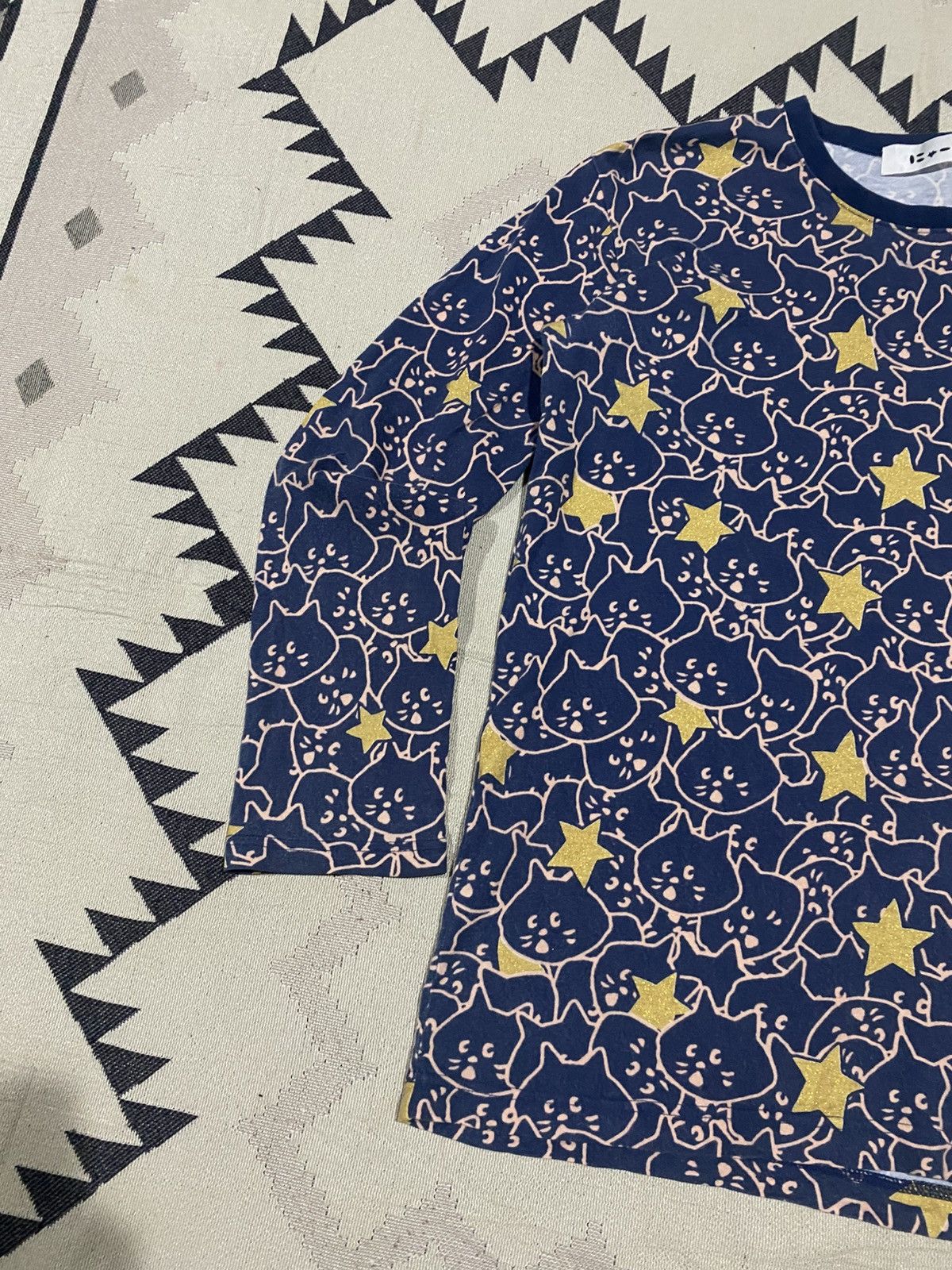 Issey Miyake 2000s NE-NET BY ISSEY MIYAKE KITTEN FACE AND STAR AOP FADED Size US M / EU 48-50 / 2 - 3 Thumbnail