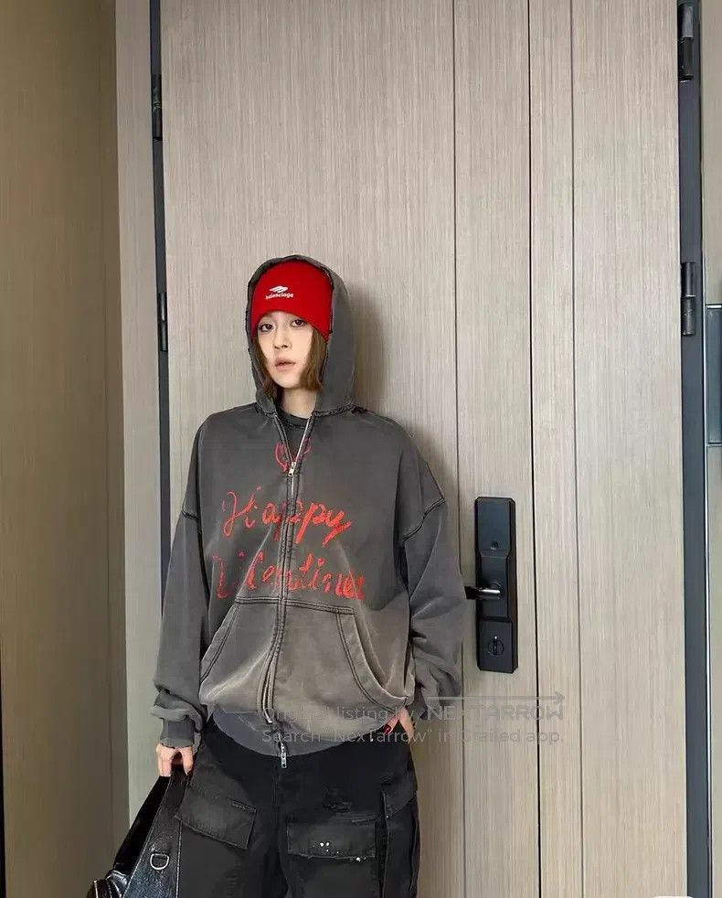 Balenciaga Balenciaga Qixi limited edition graffiti heart hoodie Size US XXS / EU 40 - 8 Thumbnail