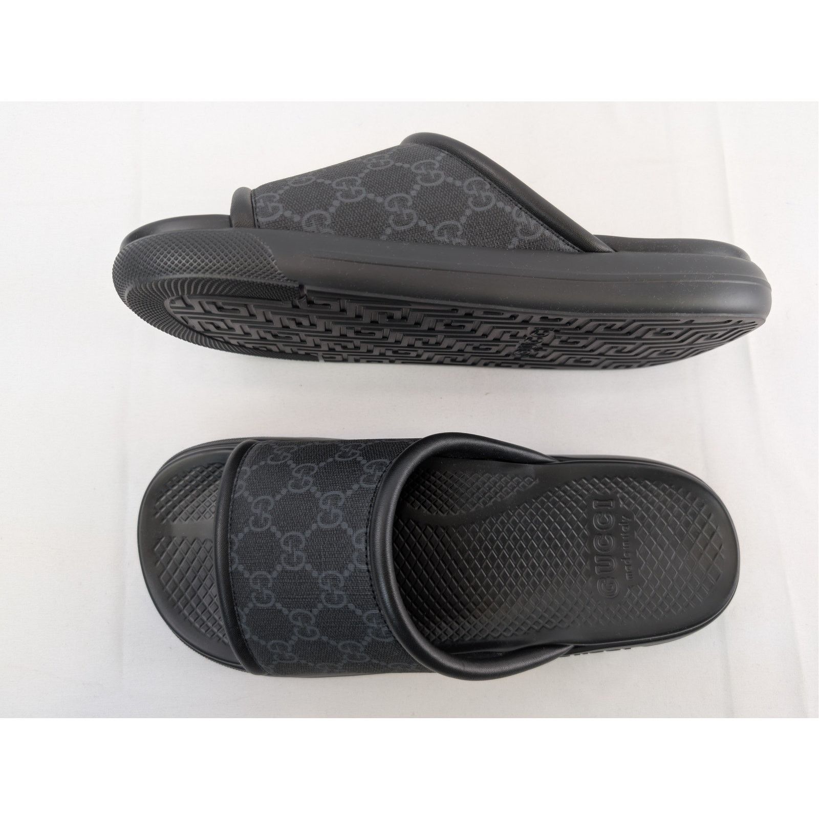 Gucci o1rshd1 Pursuit Supreme Slide Sandals Slippers in Black Size US 7.5 / EU 40-41 - 1 Thumbnail
