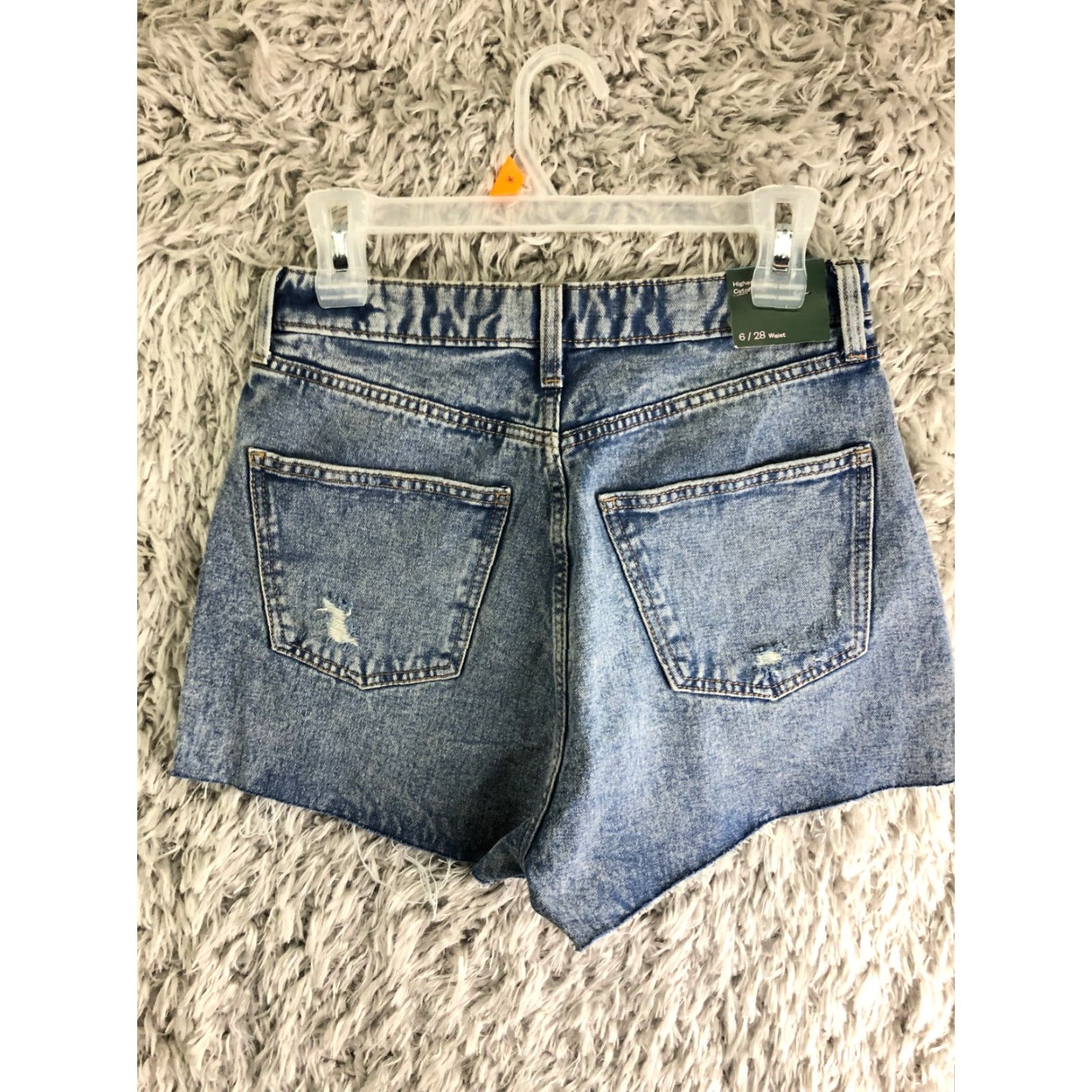 Vintage Wild Fable Womens Size 6 High Rise Cutoff Medium Wash Blue Denim Jean Shorts Size 28" / US 6 / IT 42 - 6 Thumbnail