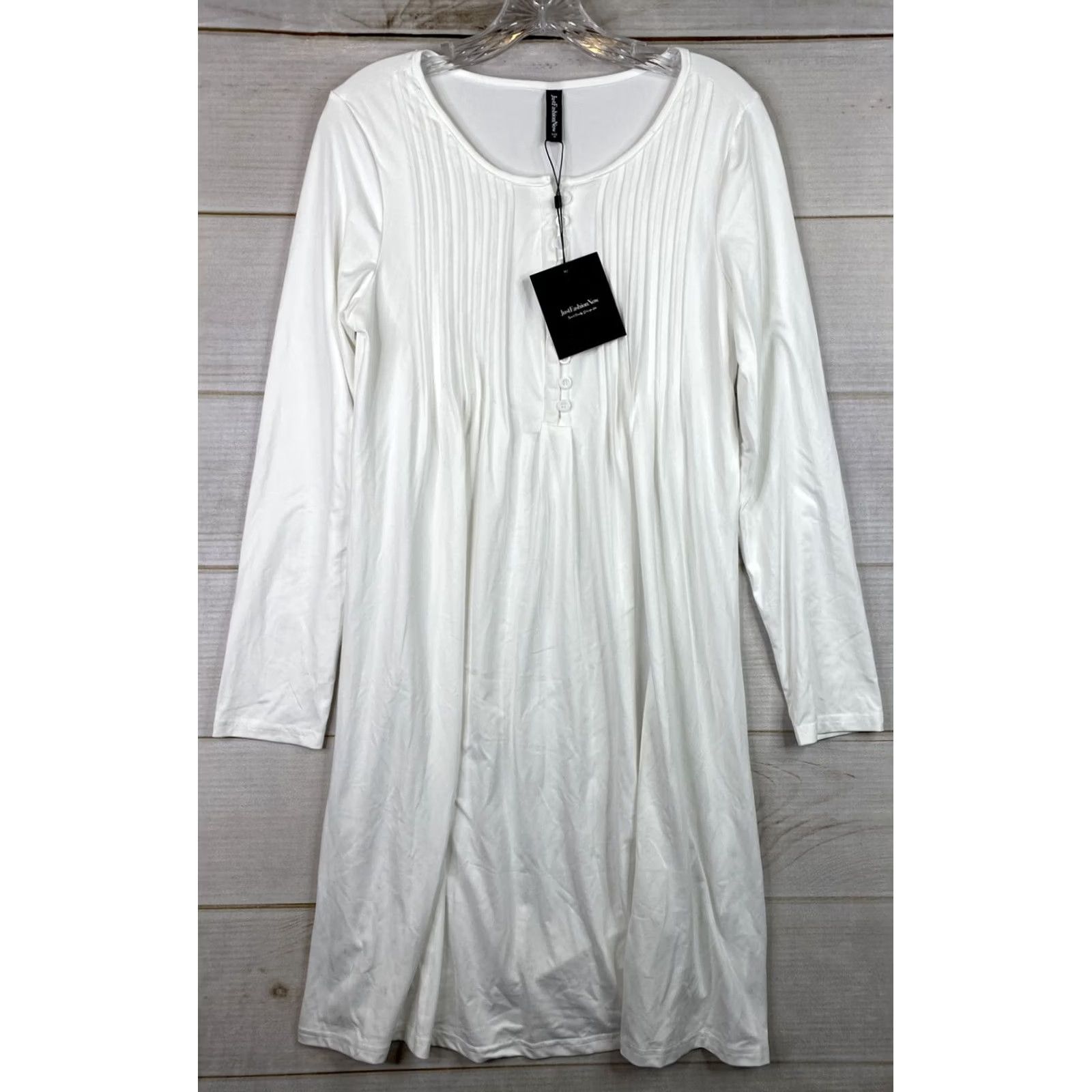 Vintage Just Fashion Now Dress White Long Sleeve Shift Knit NWT M Retro? (rearranged per rules) Size M / US 6-8 / IT 42-44 - 2 Thumbnail
