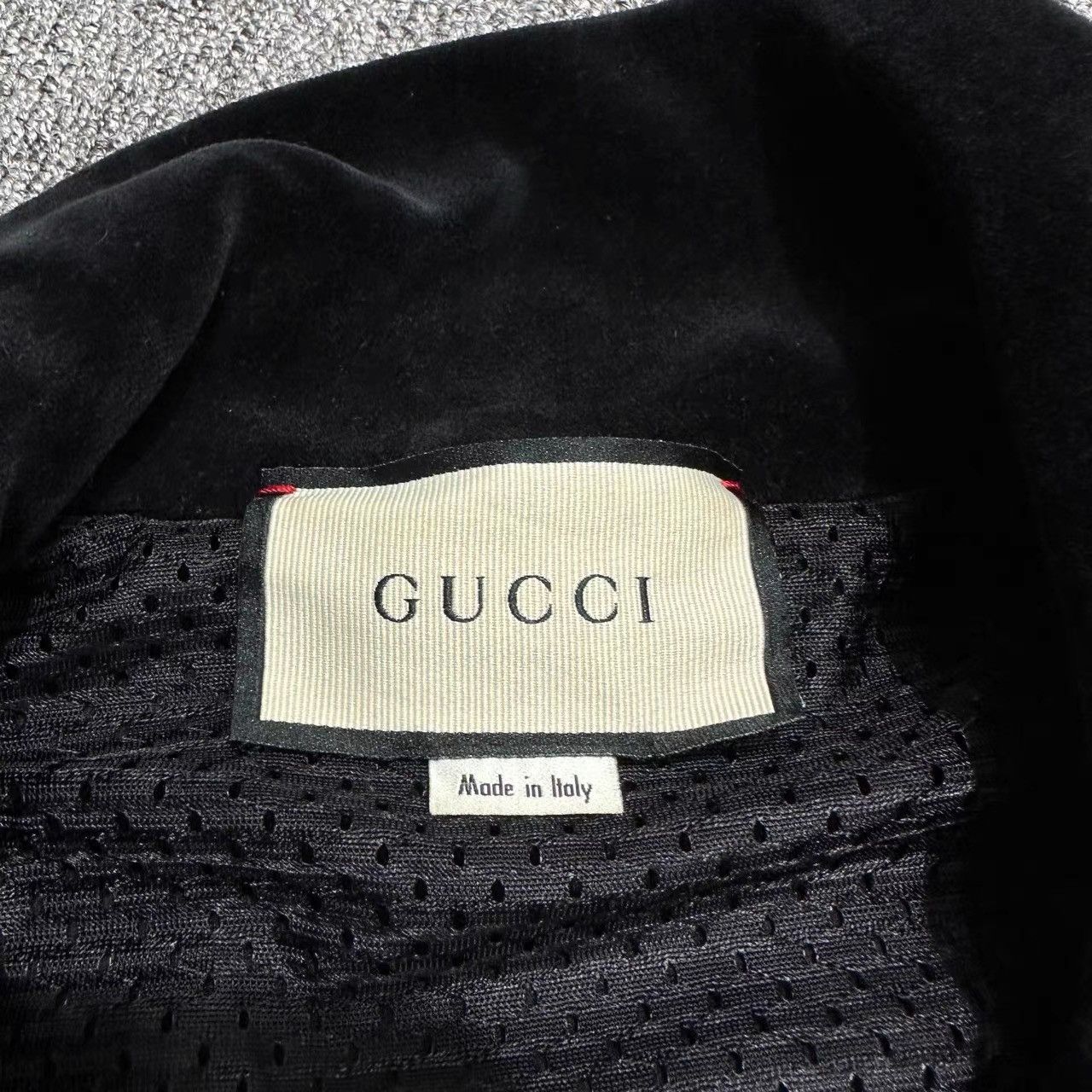 Gucci Gucci Velvet Embroidered Letter Zip Jacket K28 Size US XS / EU 42 / 0 - 3 Thumbnail