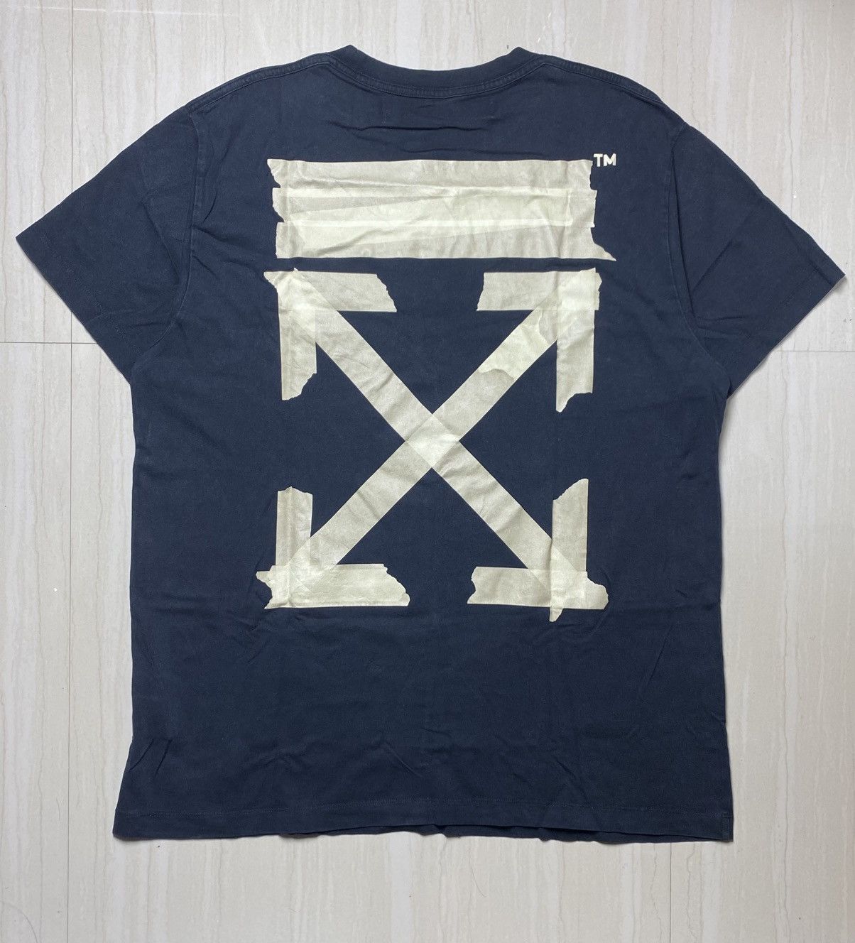 Off-White Off White - Arrow Tape T-Shirt Size US L / EU 52-54 / 3 - 1 Thumbnail