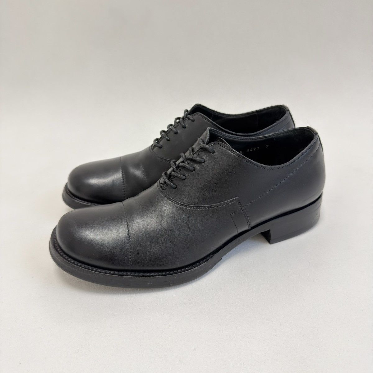 Prada Mid 2000s Black Leather Derby Shoes Size US 8 / EU 41 - 4 Thumbnail