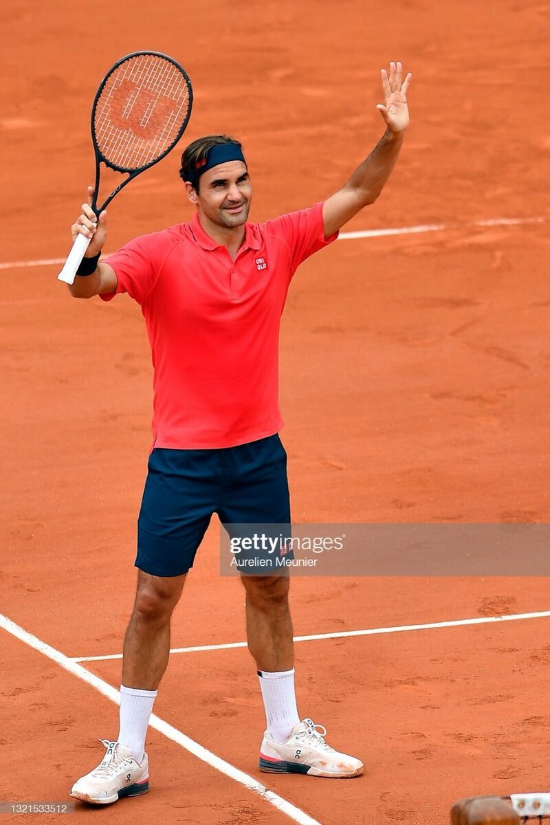 Sports Specialties Rare Roger Federer x Uniqlo 2021 France Open Halle Tennis Size US XL / EU 56 / 4 - 3 Thumbnail