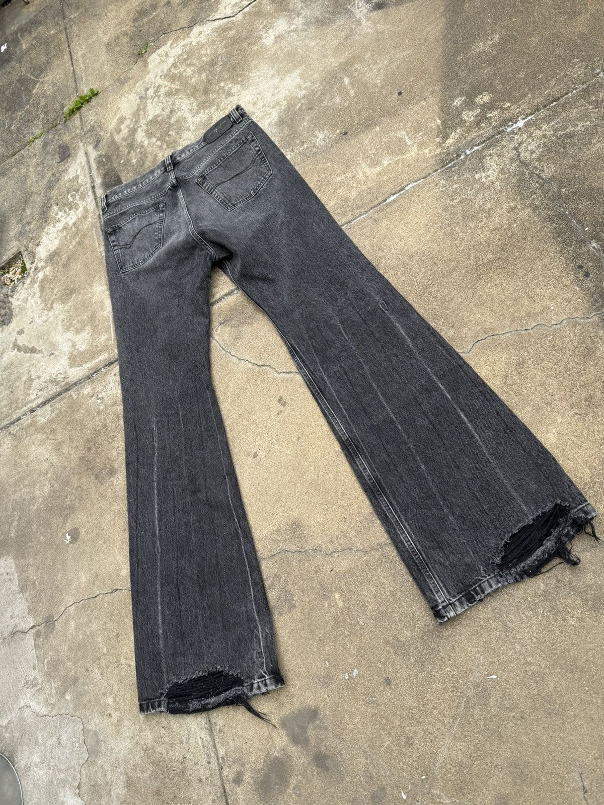 Balenciaga FW22 Lost Tape Flared Black Denim Size US 33 - 6 Thumbnail