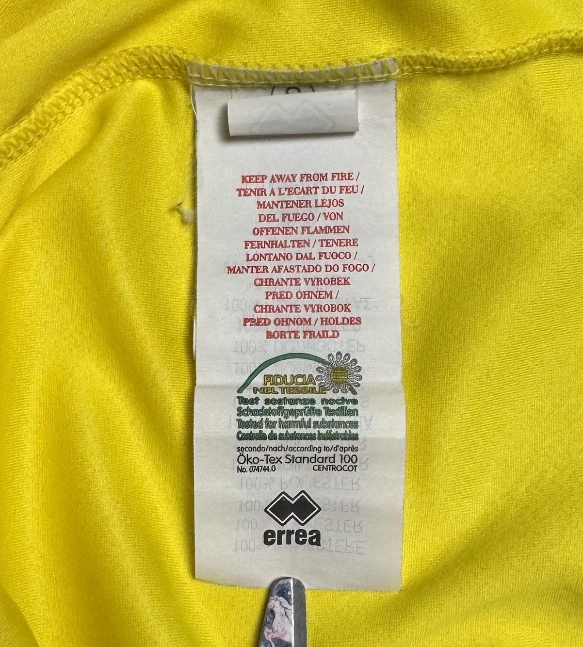 Errea Norwich City 2014 2015 Home Shirt Soccer Jersey Errea Size US S / EU 44-46 / 1 - 13 Thumbnail